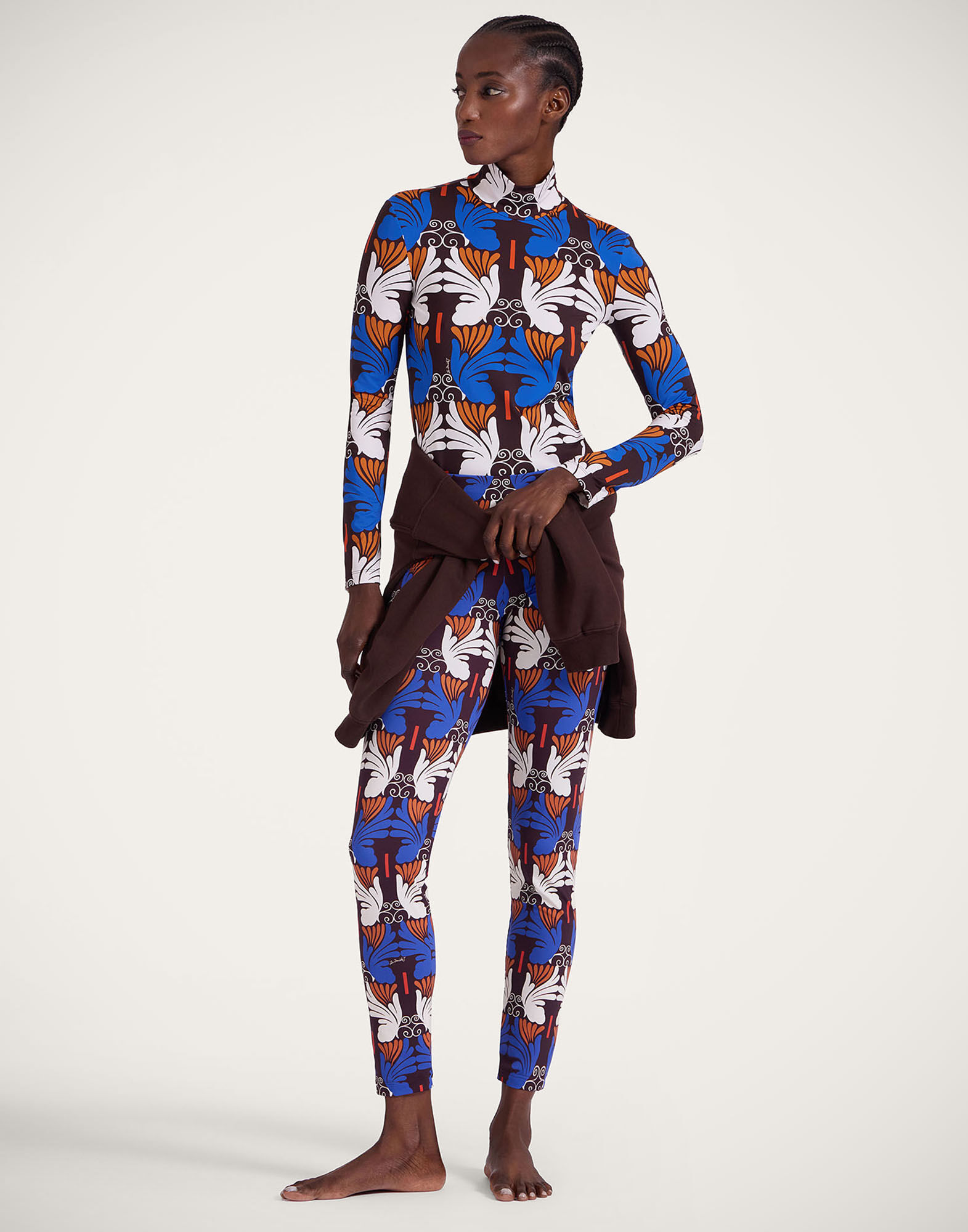 La DoubleJ Turtleneck Ali Chocolate TOP0146JER005WIG07BR07