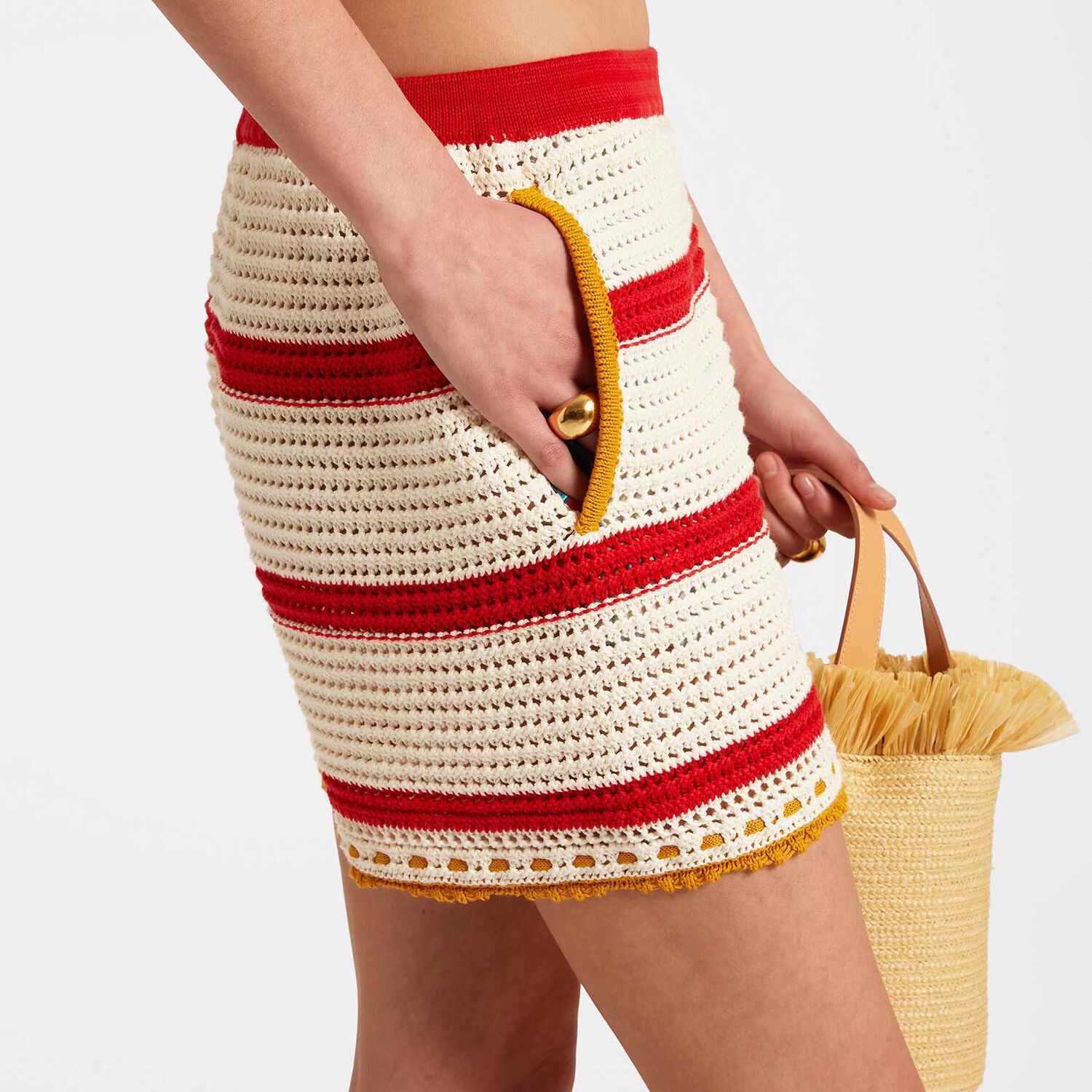 La Doublej Salt'n'vinegar Shorts In Cream & Red