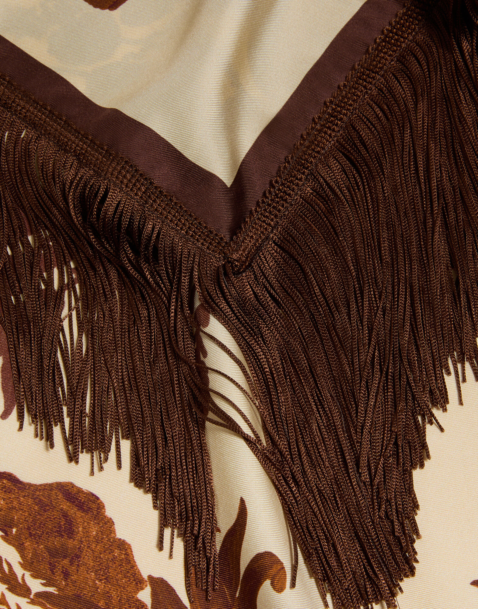 La DoubleJ Reversible Fringe Foulard 90 Coven Plac&eacute;e Buttercream SCA0073SIL006COV05WH09