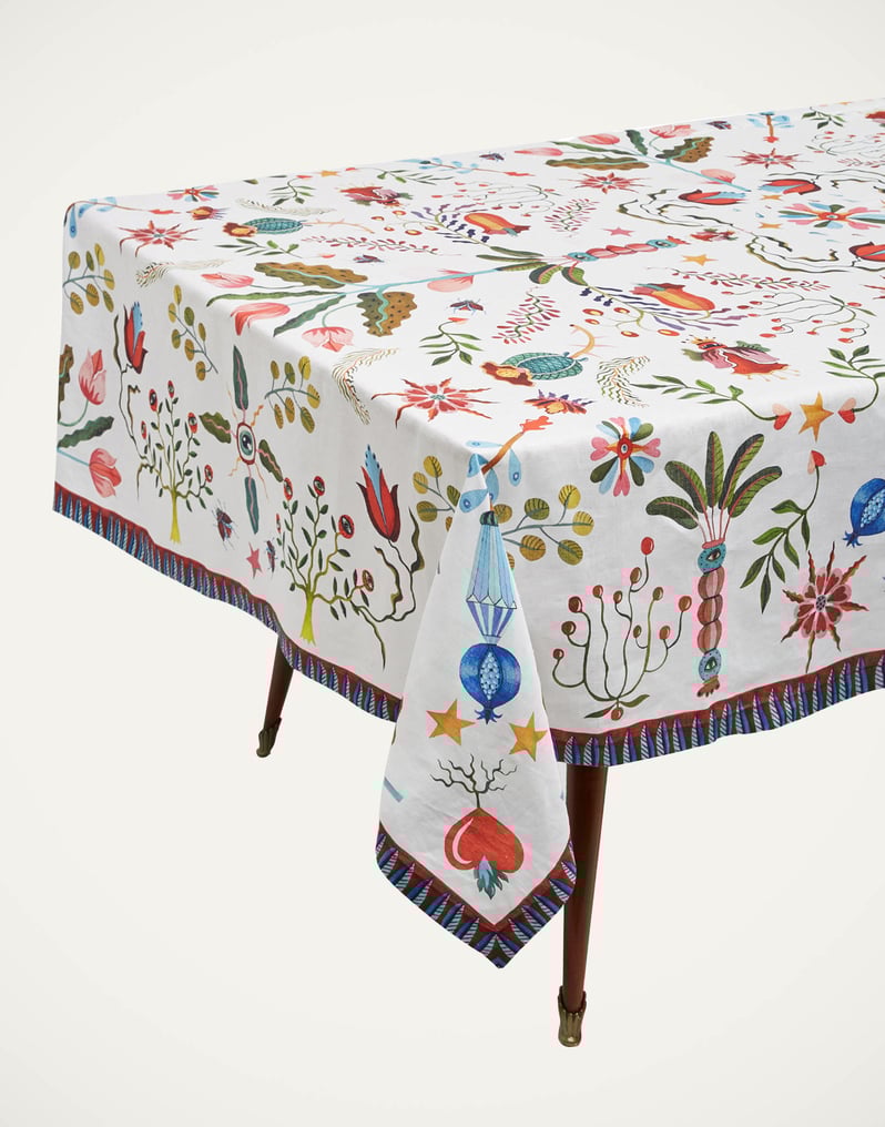 La DoubleJ Large Tablecloth La DoubleJ Large Tablecloth White Turning Tulips TBC0003LIN001HLE0024