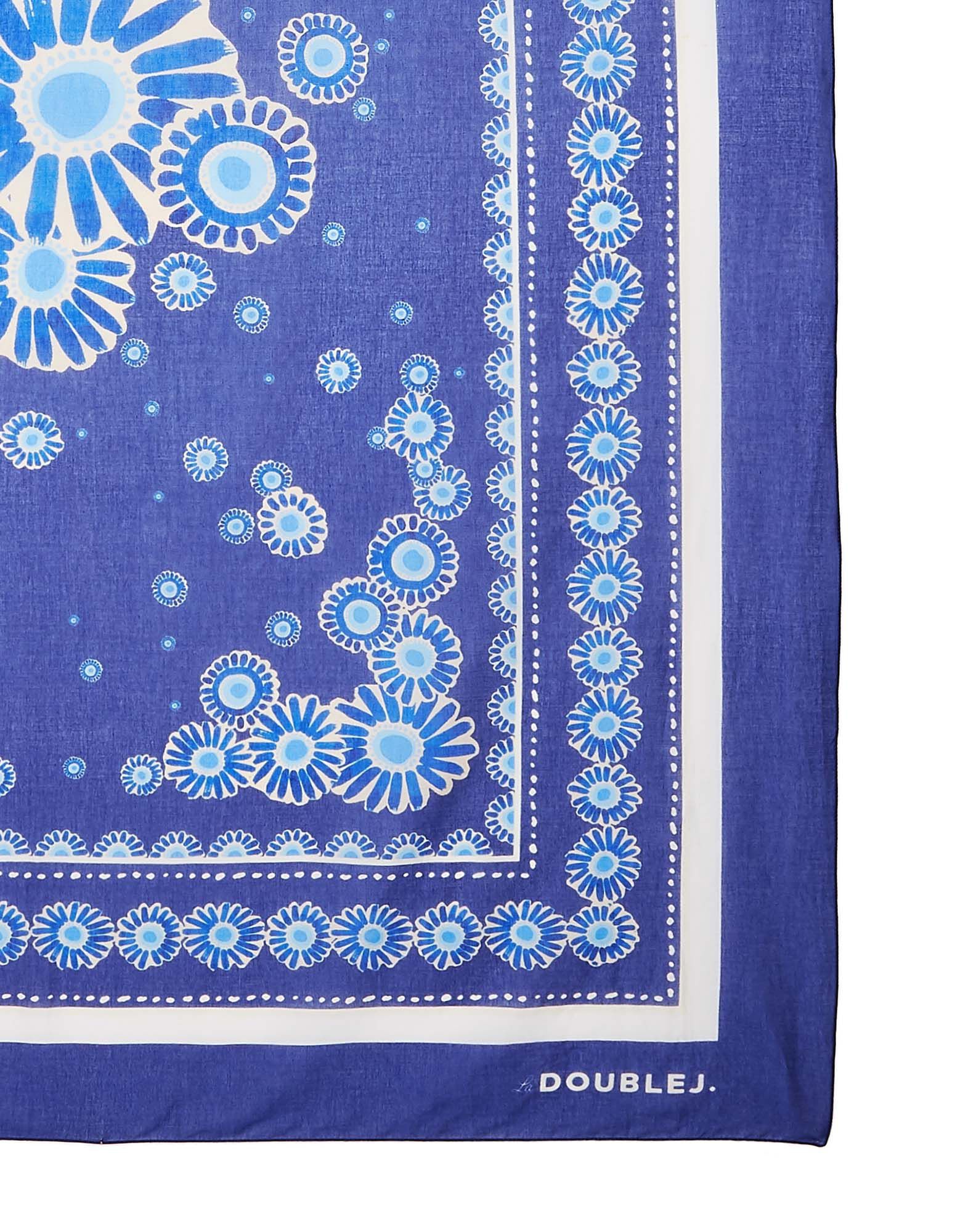 La DoubleJ Pareo (98X140) Daisy Plac&eacute;e Blue SCA0020COT021DAY0009