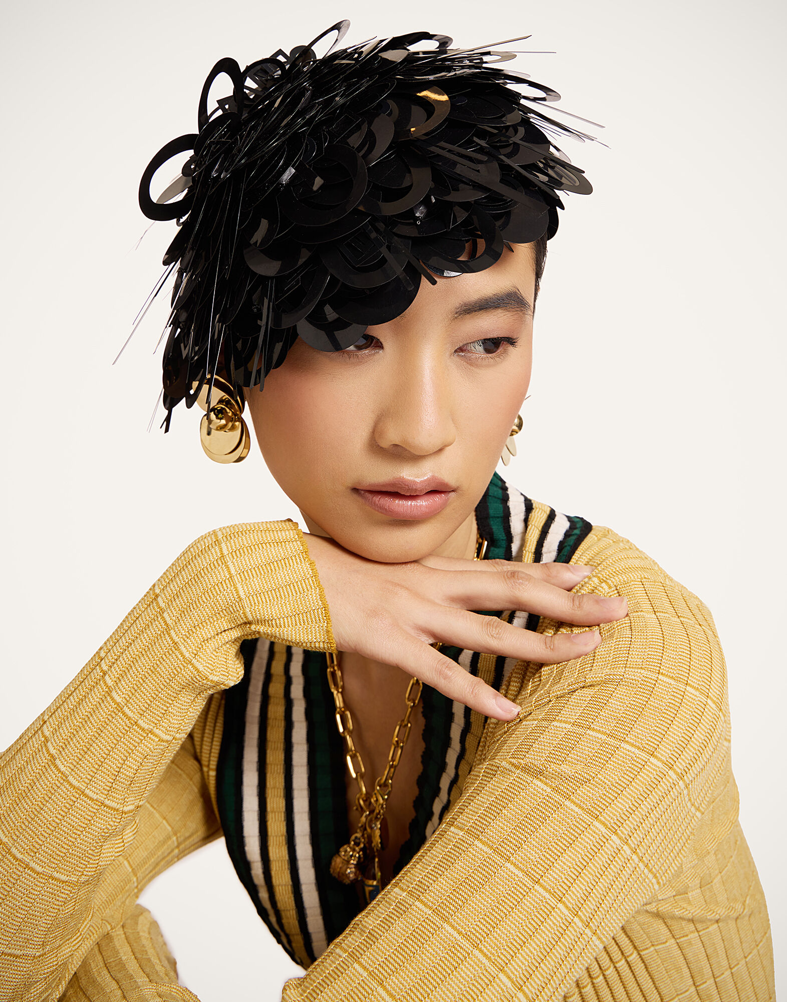 La DoubleJ Paillette Hat Solid Black HAT0045PAI019SOLIDBL01