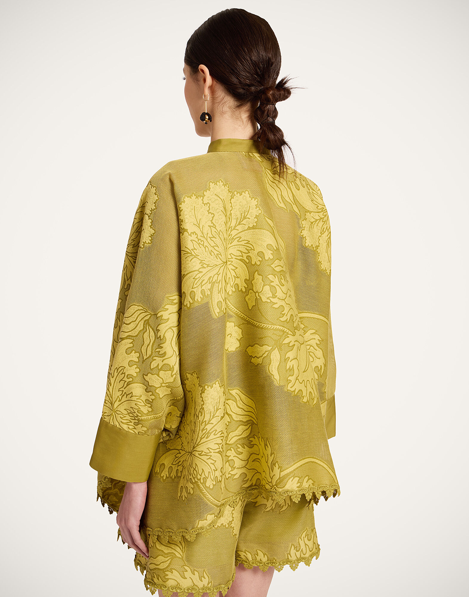 La DoubleJ Foulard Shirt Solid Green SHI0167JCQ140SWA02GR02