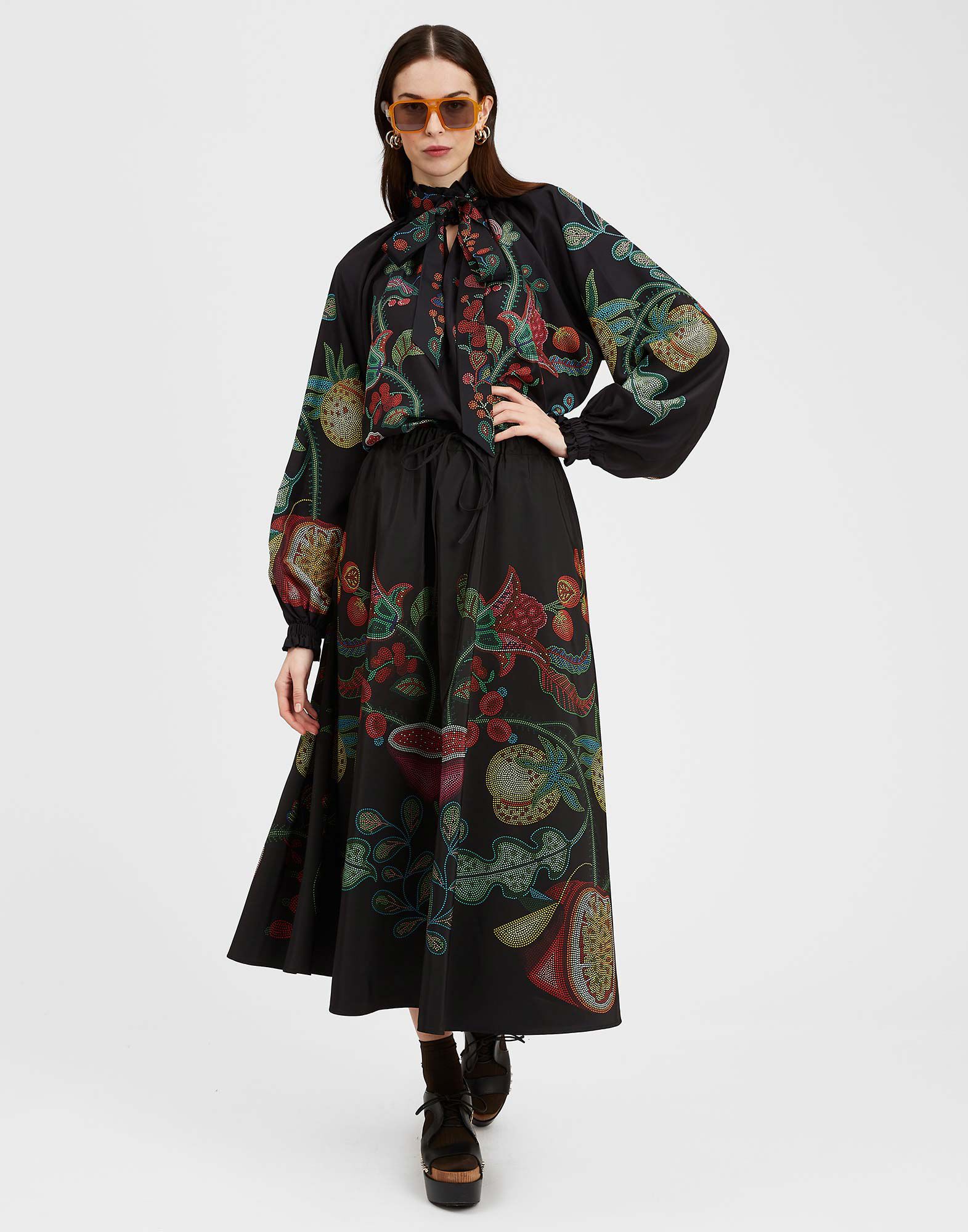 La DoubleJ Drawstring Skirt Grenadilla Plac&eacute;e Black SKI0106FAI002GRN01BL01