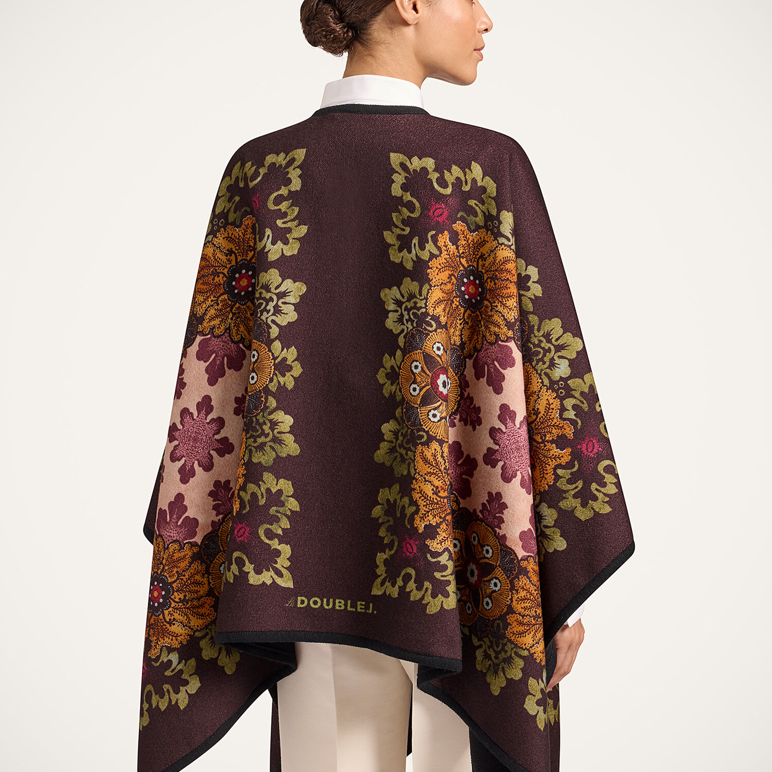 La Doublej Printed Virgin Wool Poncho In Brown