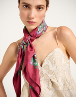 La DoubleJ Foulard 90 La DoubleJ Foulard 90 Regalia Placée Red SCA0067SIL006REG02RE01