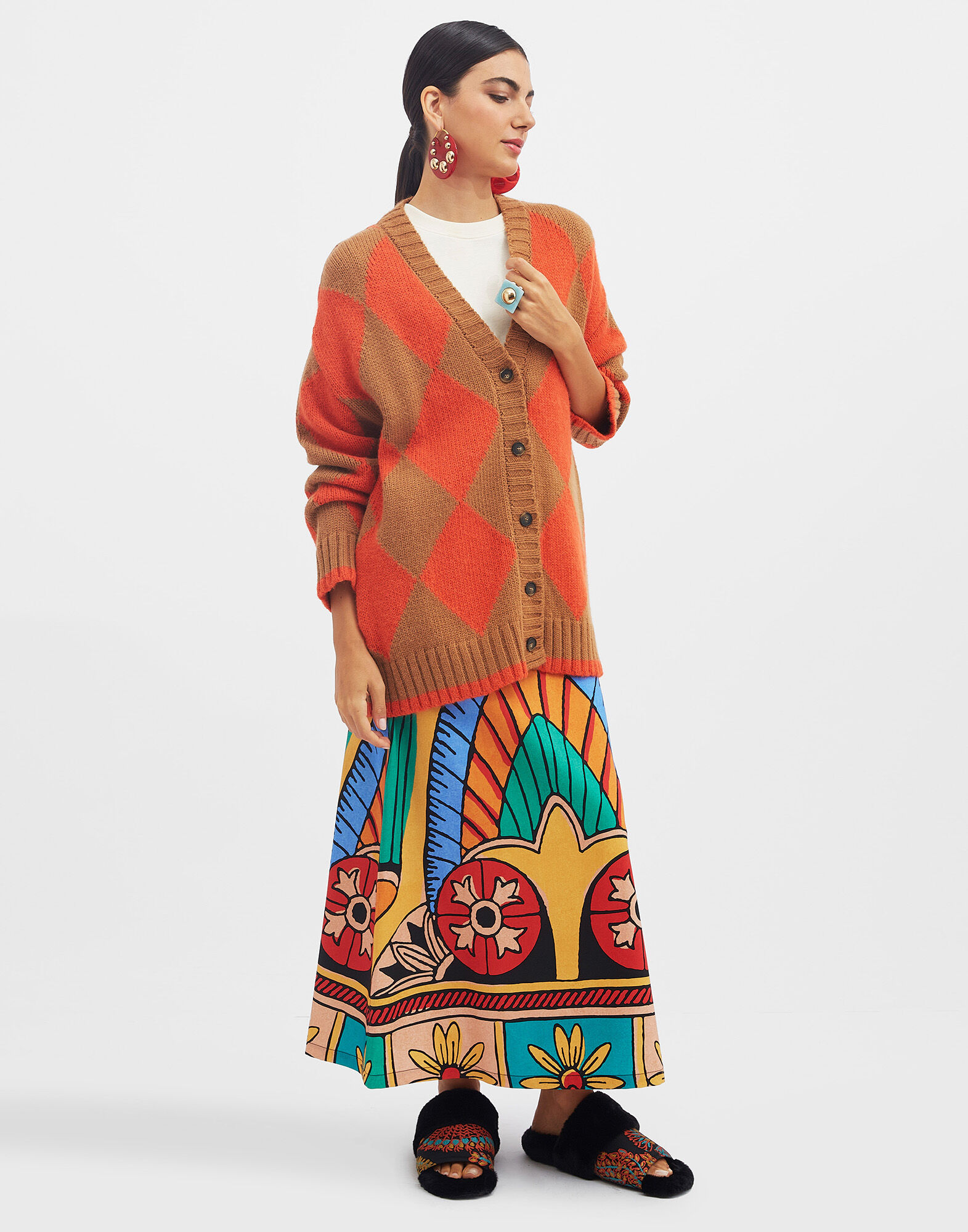 La DoubleJ Argyle Cardigan Camel & Orange PUL0158KNI064VA123OR02