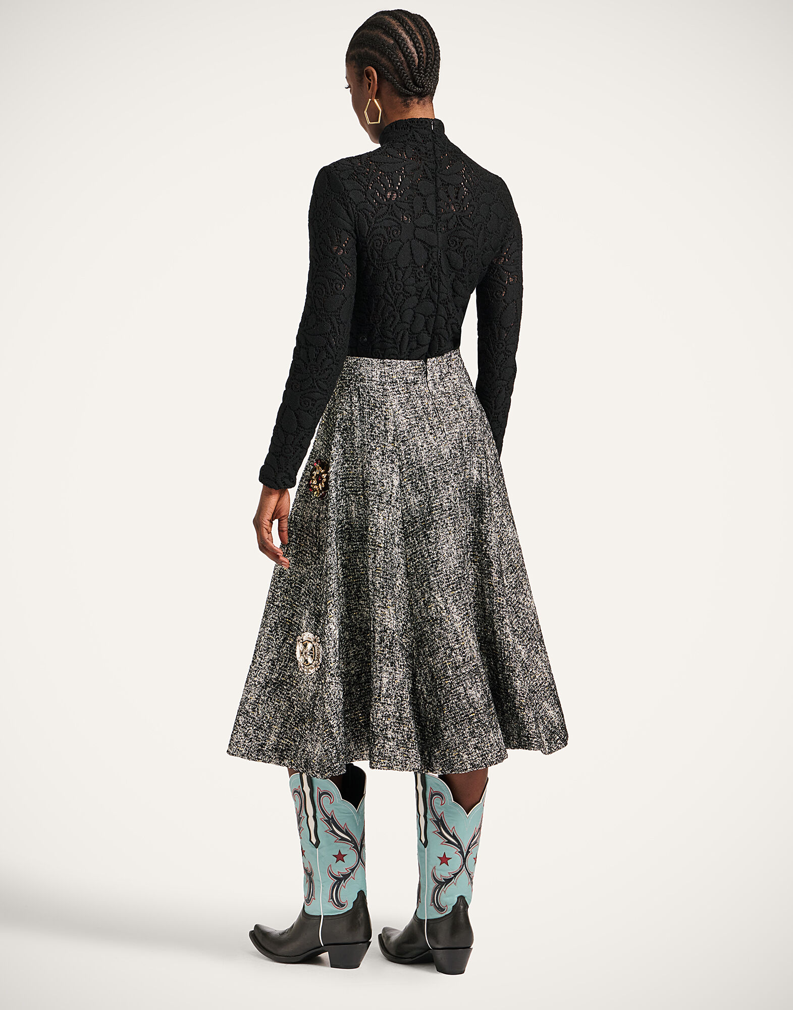 La DoubleJ Dolce Vita Skirt Solid Black & White SKI0175EMB116NUC05BL03