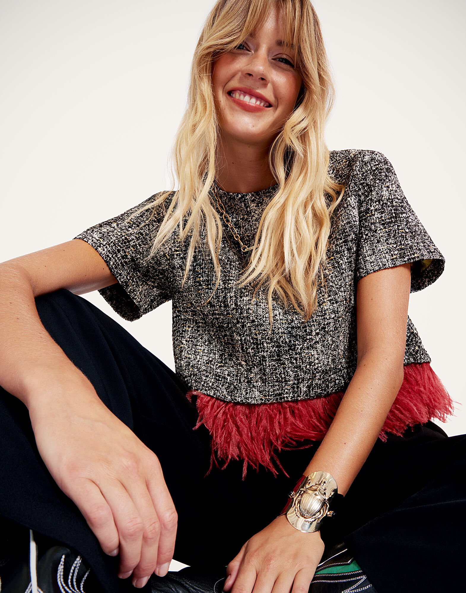 La DoubleJ La Scala Tee Solid Black & White TSH0040WOL031SOLIDBL03