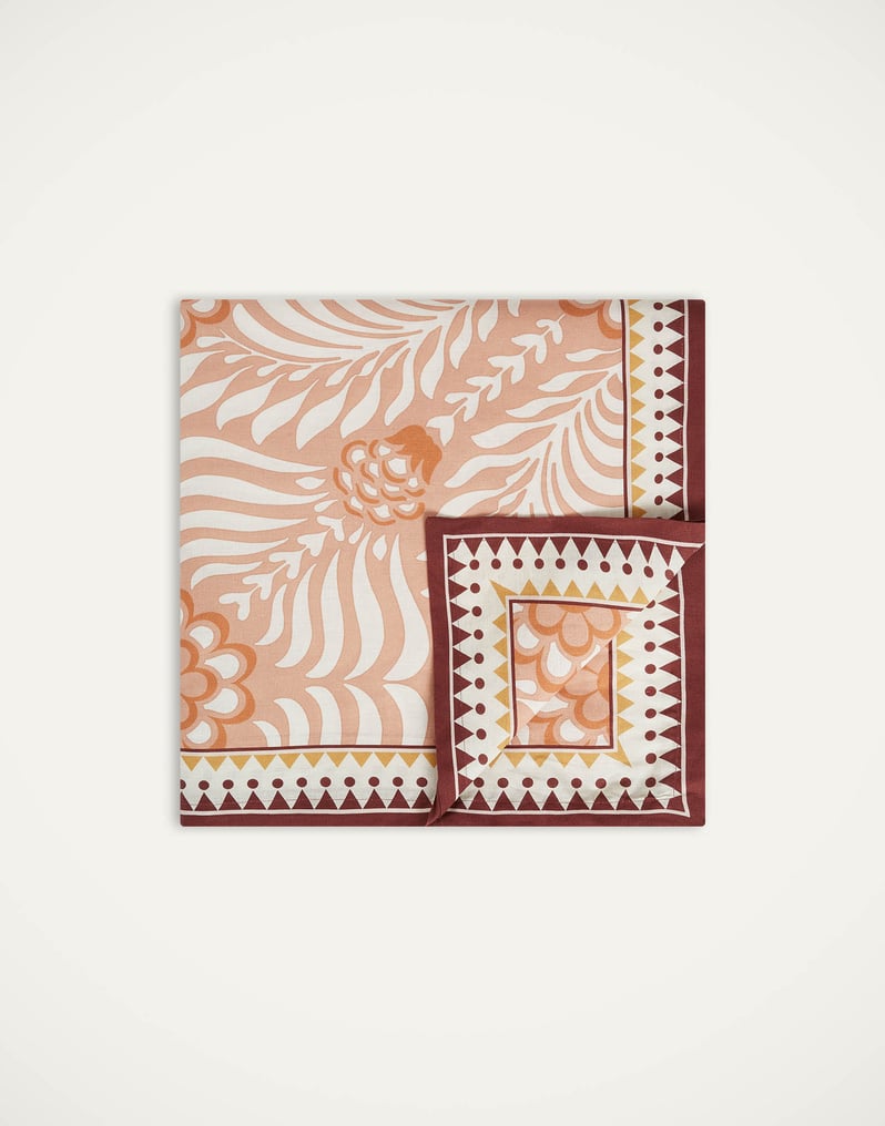 La DoubleJ Medium Tablecloth La DoubleJ Medium Tablecloth Tudor Pink TBC0002LIN001TDR03PI05