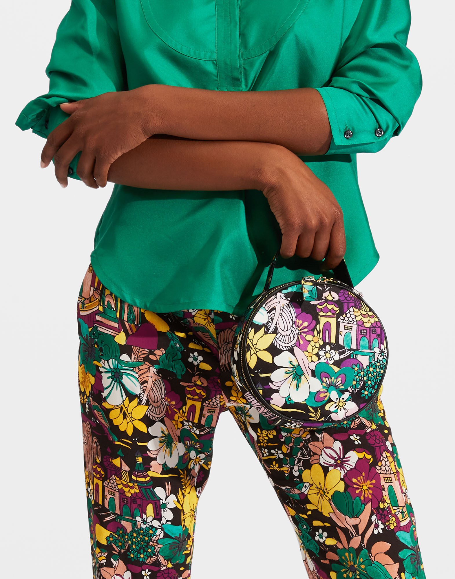 La DoubleJ Round Pochette Temples BAG0040RAS006TEM0001