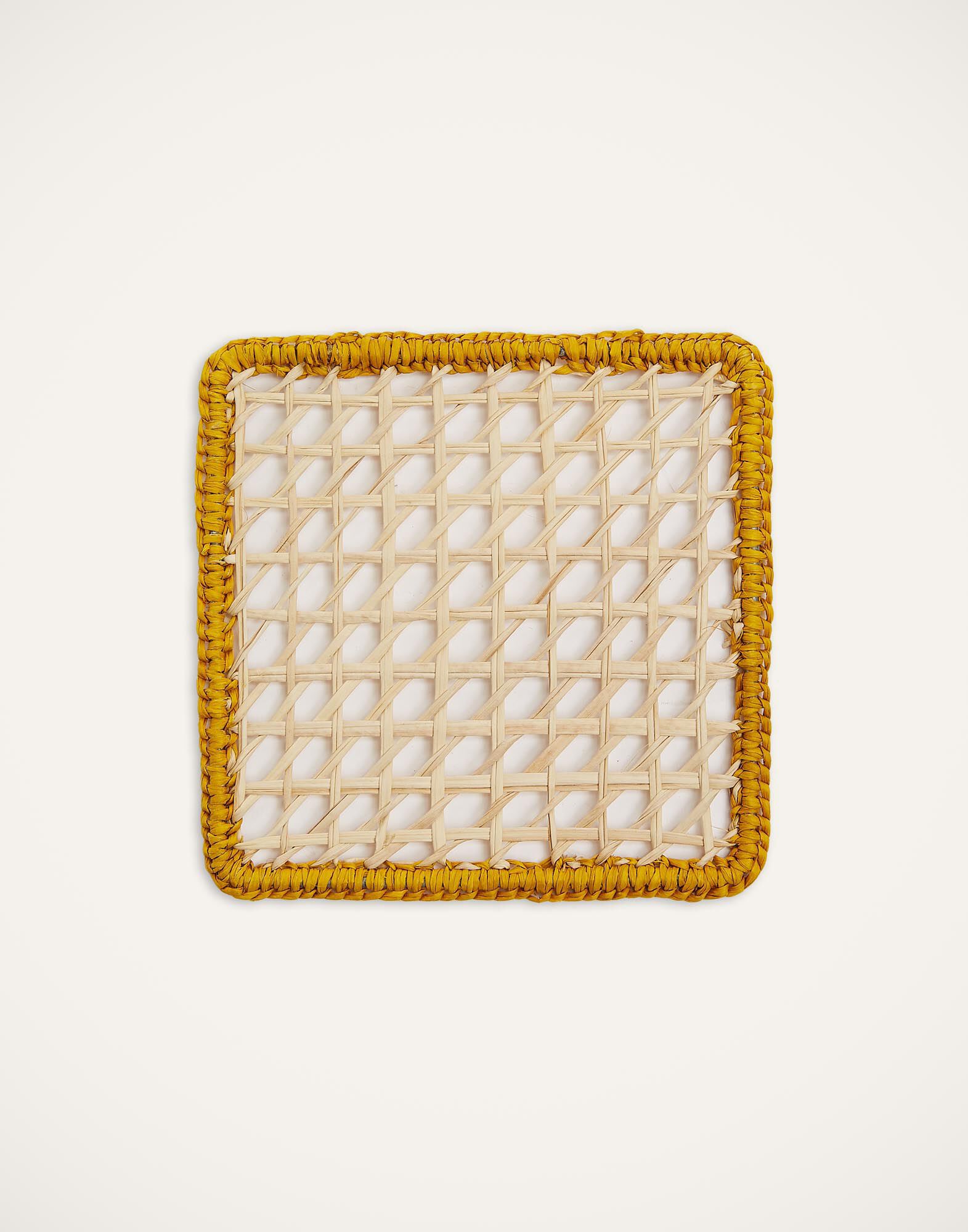 Raffia Coaster Set Of 4 in Mixed for Women | La DoubleJ