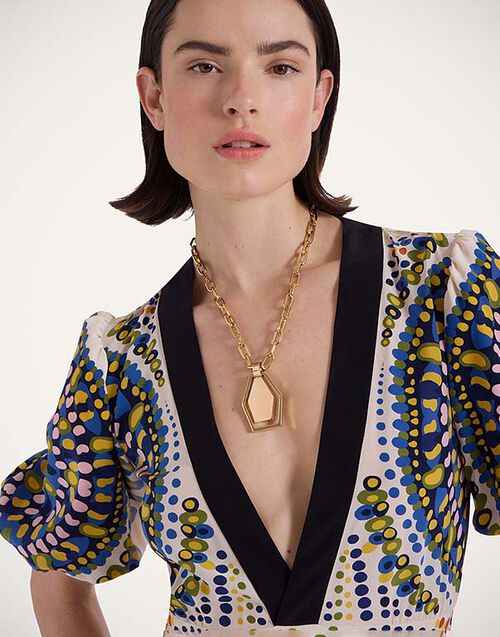 La DoubleJ Swinging Portal Necklace 24k Gold Plate NEC0022BRA003GOL09YE05