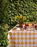 La DoubleJ Medium Tablecloth La DoubleJ Medium Tablecloth Plaza Yellow TBC0002LIN001PLA05YE02