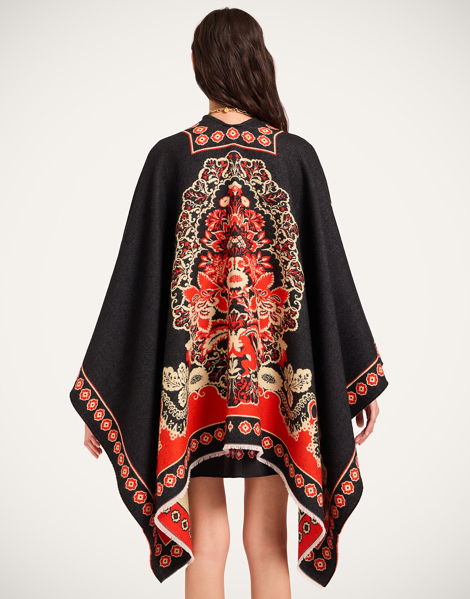 La DoubleJ Soul Poncho Cornucopia Plac&eacute;e Black SCA0059WOL025CRN03BL01