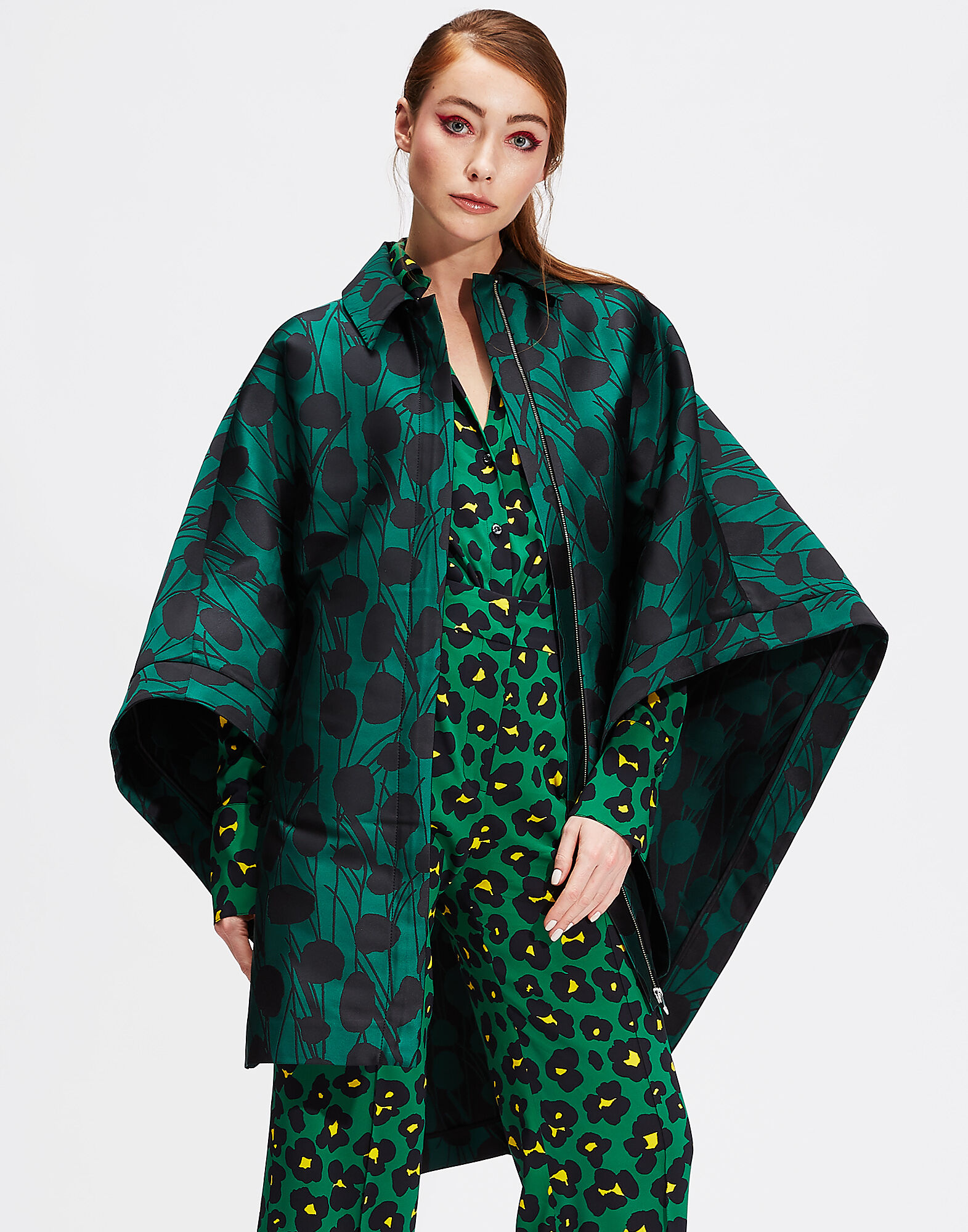 LaDoubleJ Superwoman Cape Moses Verde JAC0016RAS002MSS0003