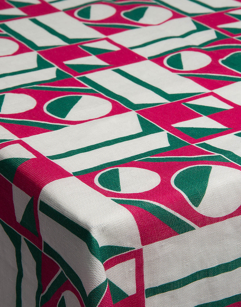 La DoubleJ Housewives Large Tablecloth La DoubleJ Housewives Large Tablecloth Geometrico Rosa TBC0003LIN001GEO0002