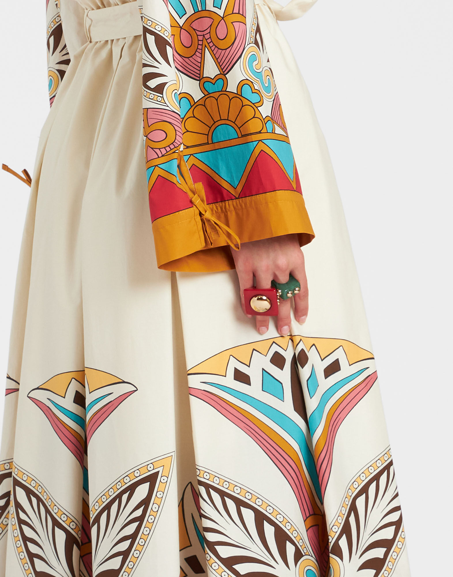 La DoubleJ Hathor Square Ring Red RIN0003POL005SOLIDRE01