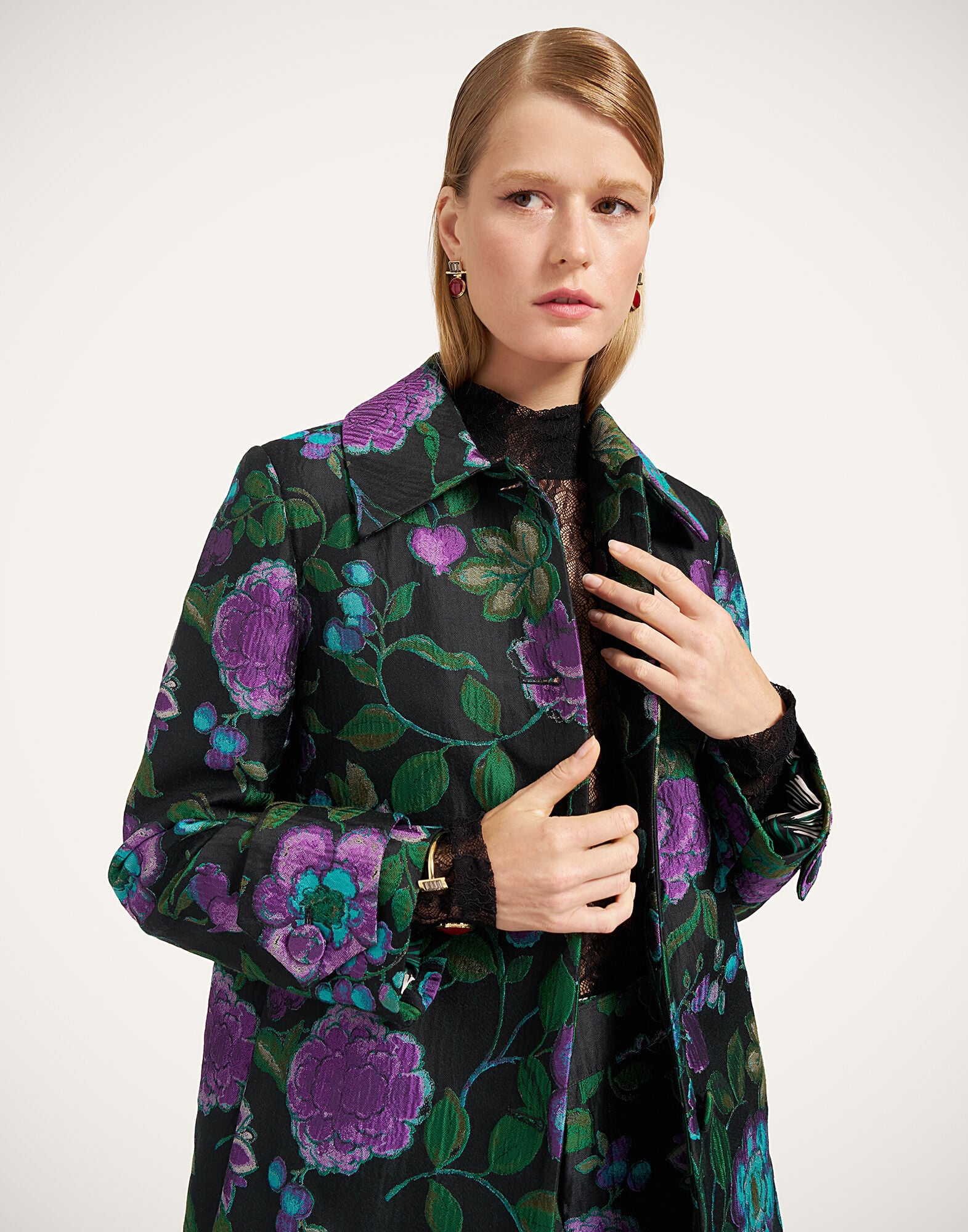 La DoubleJ Precious Coat Botanical Black JAC0122JCQ144BOT01BL01