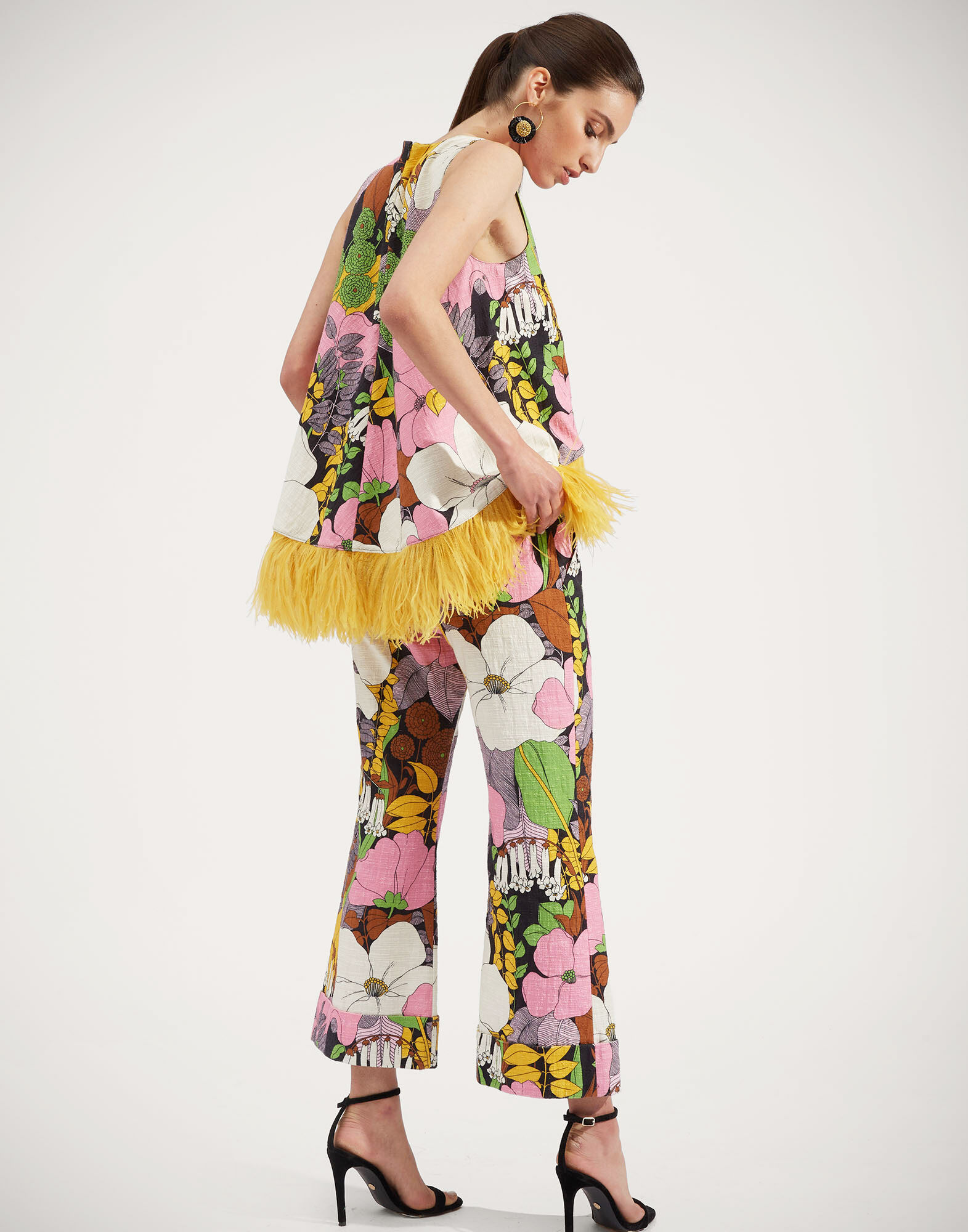 【louren】flower jacquard half pants louren】flower jacquard half pants - メルカリ