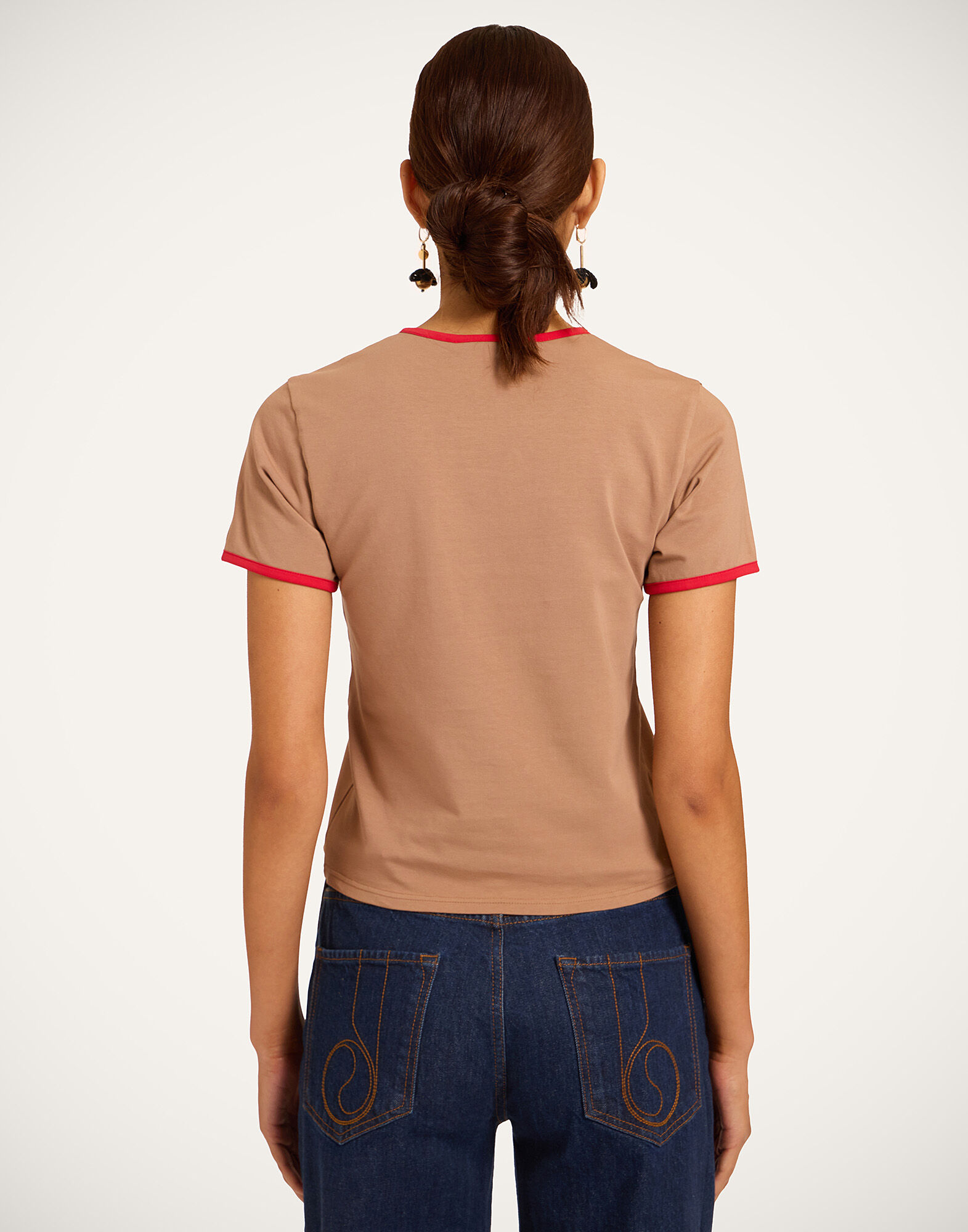 La DoubleJ The Cu-Tee Crop Solid Beige TSH0068JER076SOP12BR01