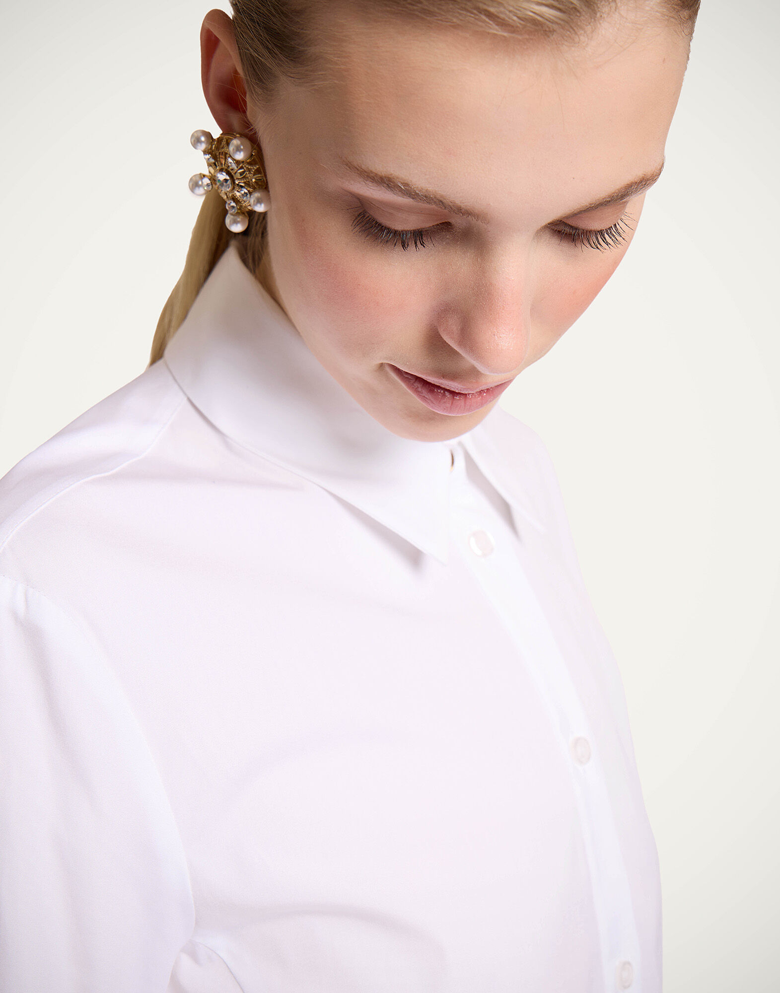 La DoubleJ Iris Shirt Solid White SHI0113COT064SOLIDWH01