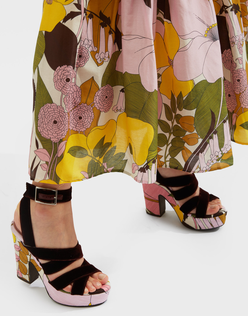 La DoubleJ Medal Wedge La DoubleJ Medal Wedge Big Flower Rose SHO0079COT005BFL03PI01