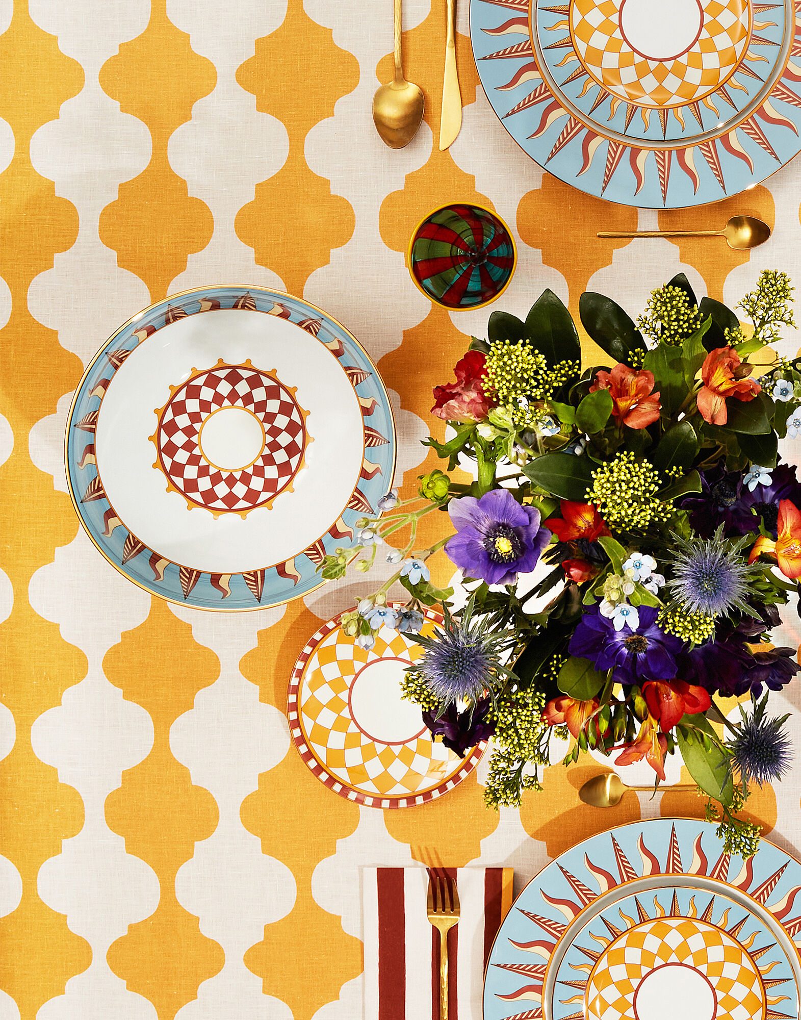 La DoubleJ Serving Bowl Apollo Brick BWS0002CER001APL01RE06