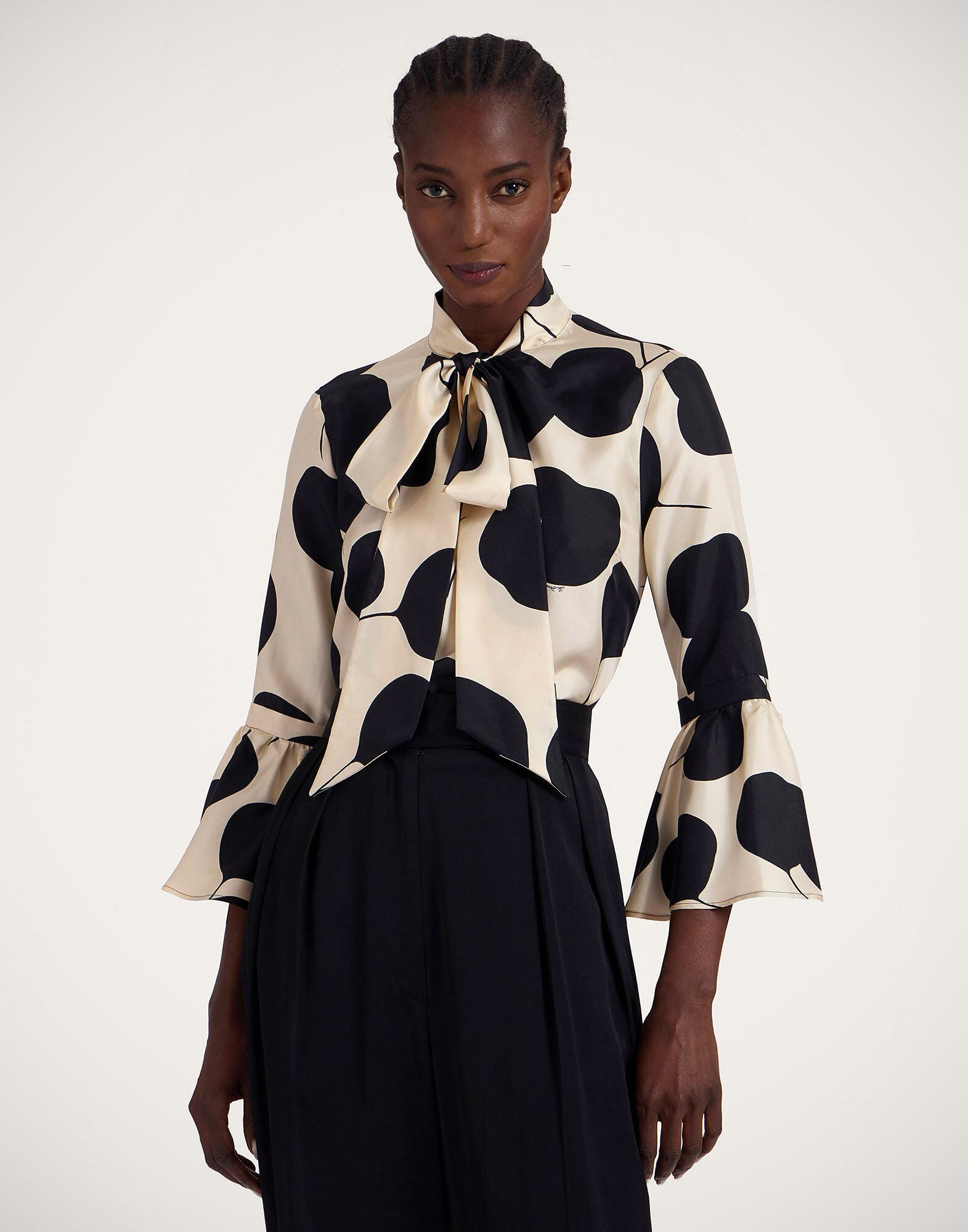 La DoubleJ Happy Wrist Top Lunaria Light Pink SHI0011SIL001RIA01PI02