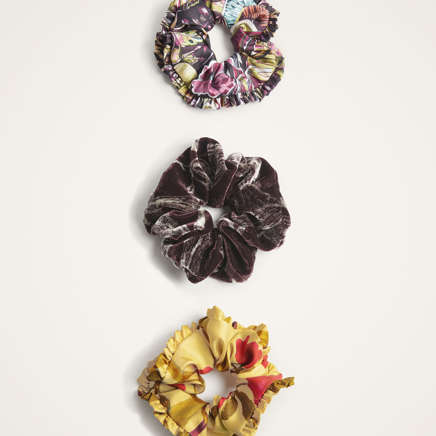 La Doublej Scrunchie Set