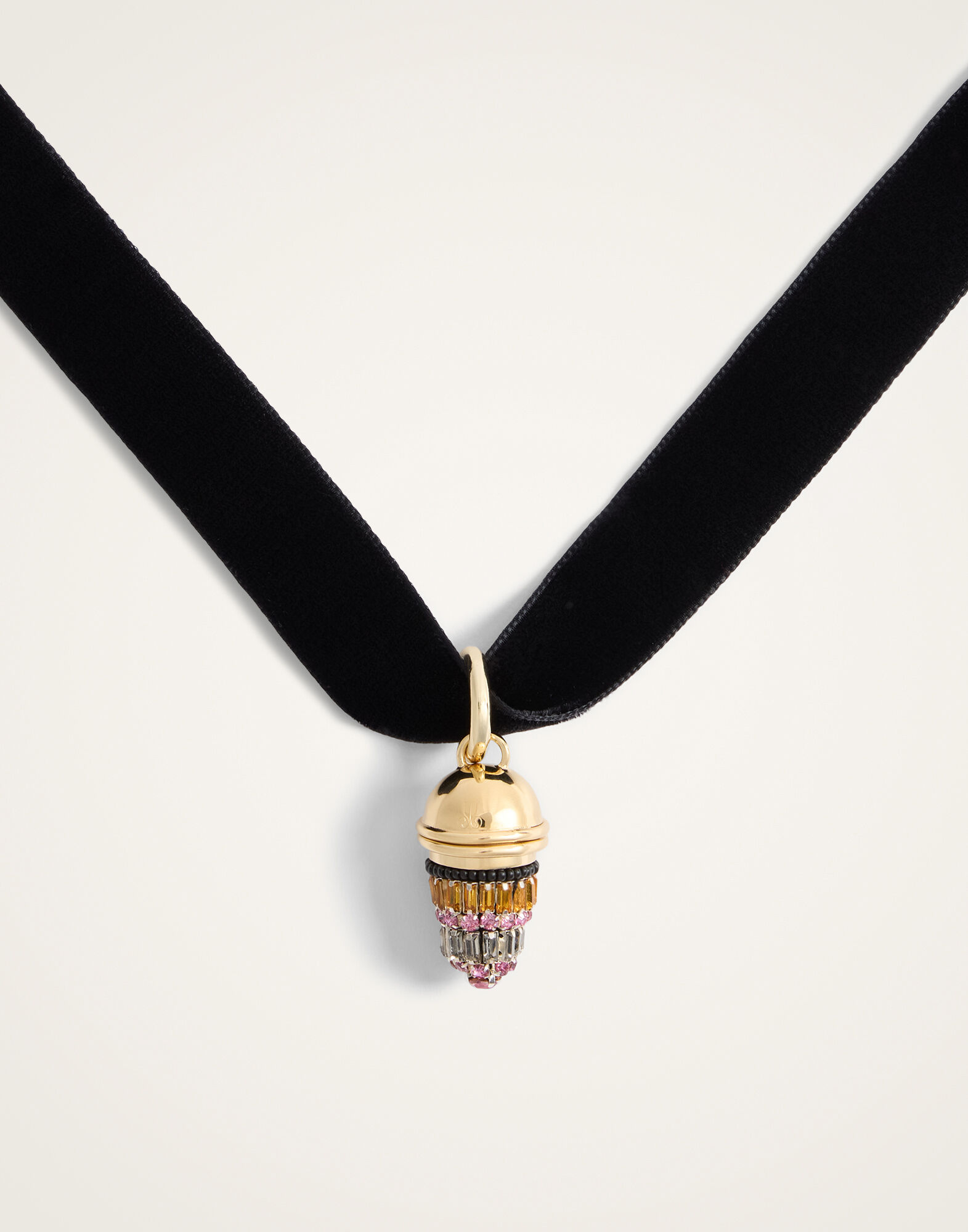 La DoubleJ Lantern Necklace 24K Gold Plate & Crystal Embroidery NEC0048BRA004SOLIDPI01