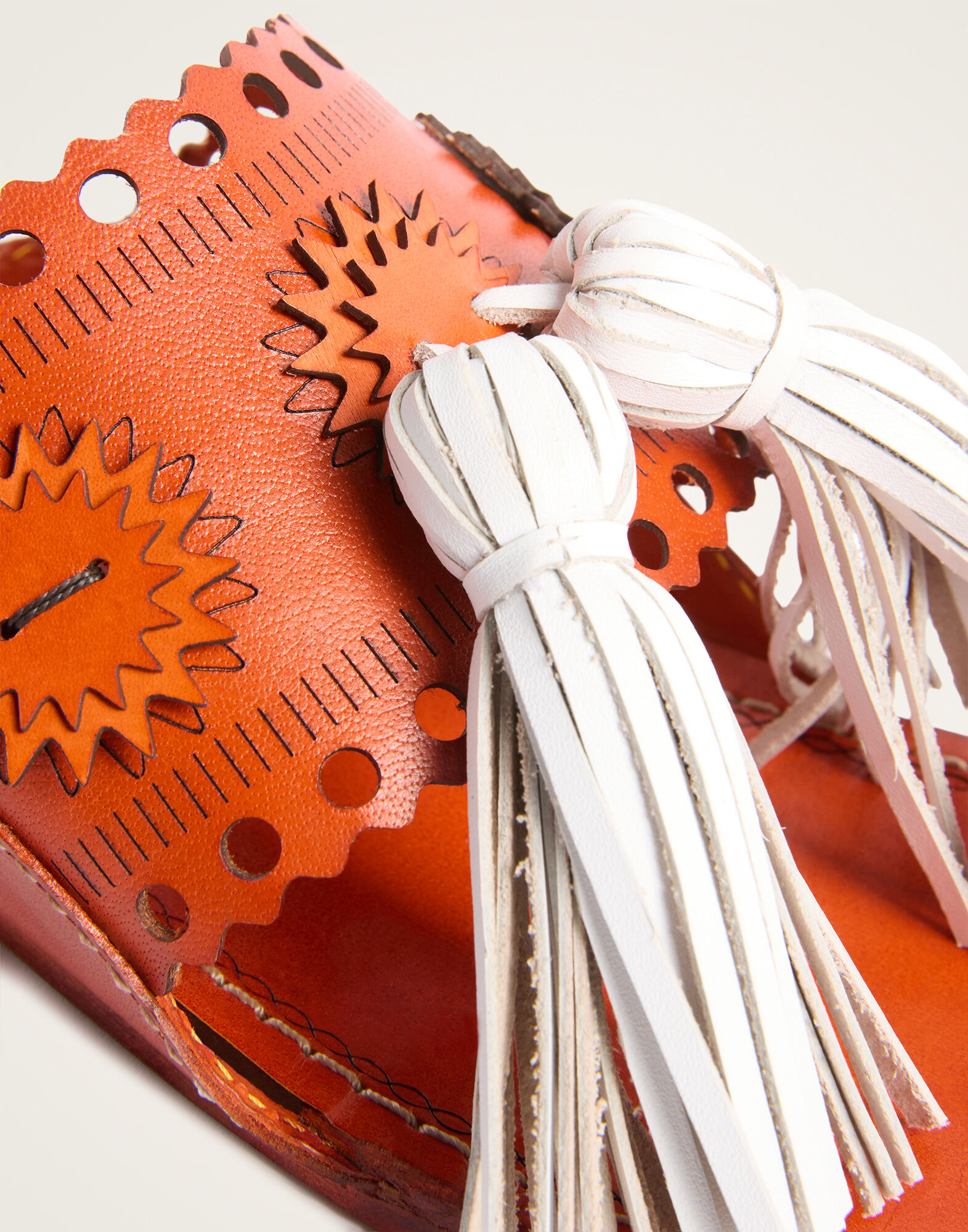 La DoubleJ Sandy Slides Solid Orange SHO0110LEA014SOLIDOR02