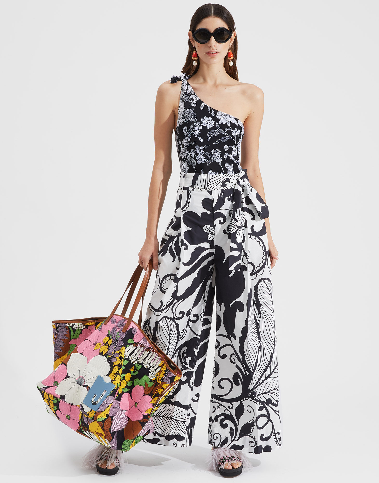 LaDoubleJ Goddess Suit Lilium Nero SWI0009LYC001LIL0004