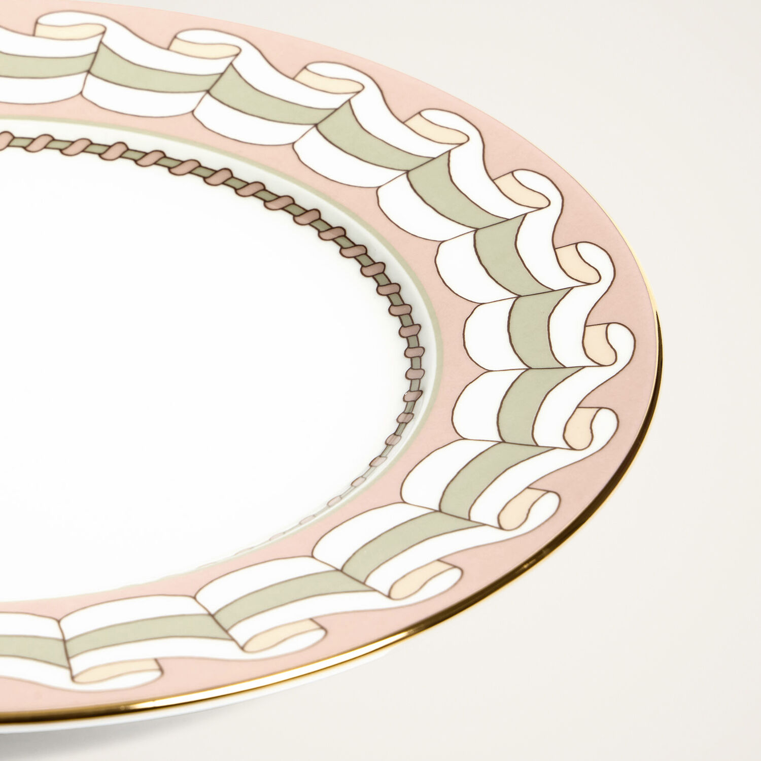 La Doublej Charger Plate In Poseidon Dusty Pink
