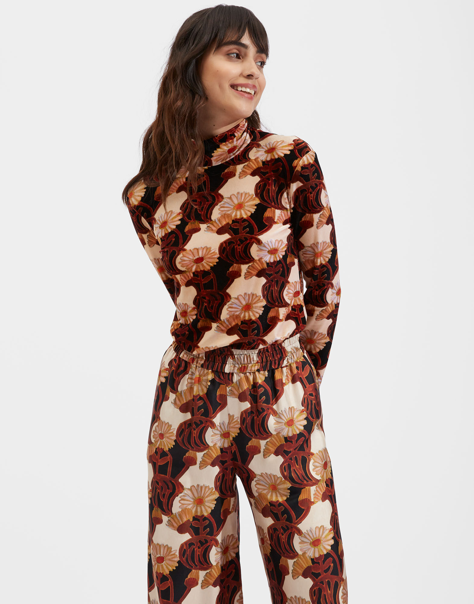 La DoubleJ Turtleneck White Gerber SHI0030VEL006GER0003