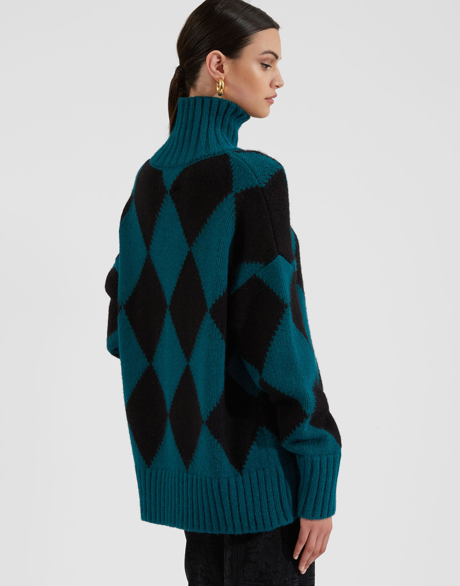 Black argyle sweater clearance