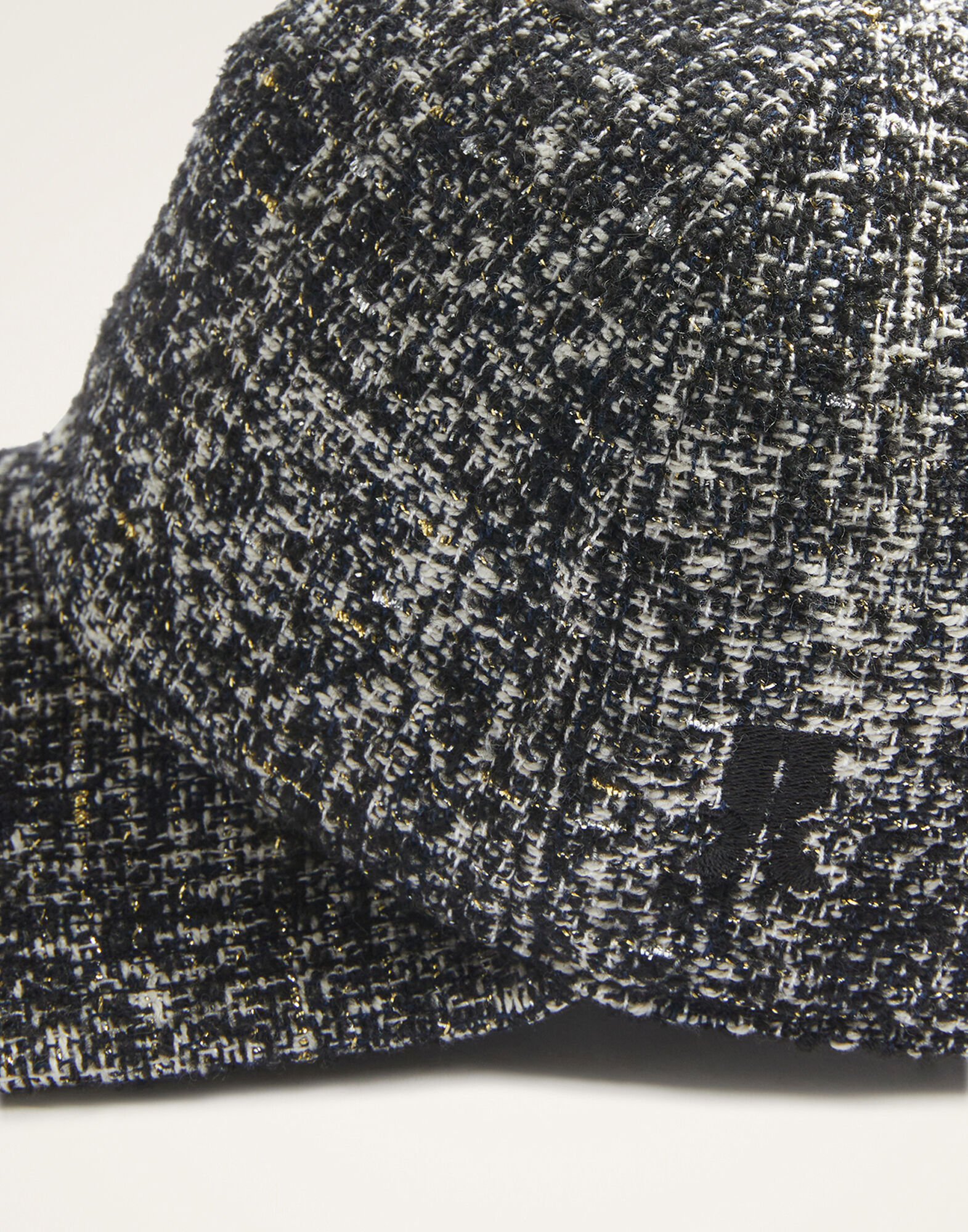 La DoubleJ Babeball Cap Solid Black & White HAT0023WOL031SOLIDBL03