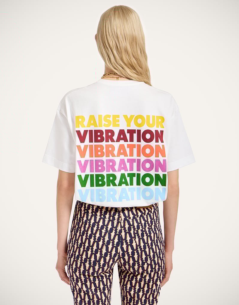 La DoubleJ Raise Your Vibration T-Shirt La DoubleJ Raise Your Vibration T-Shirt Solid Print TSH0020JER032SOP04WH05
