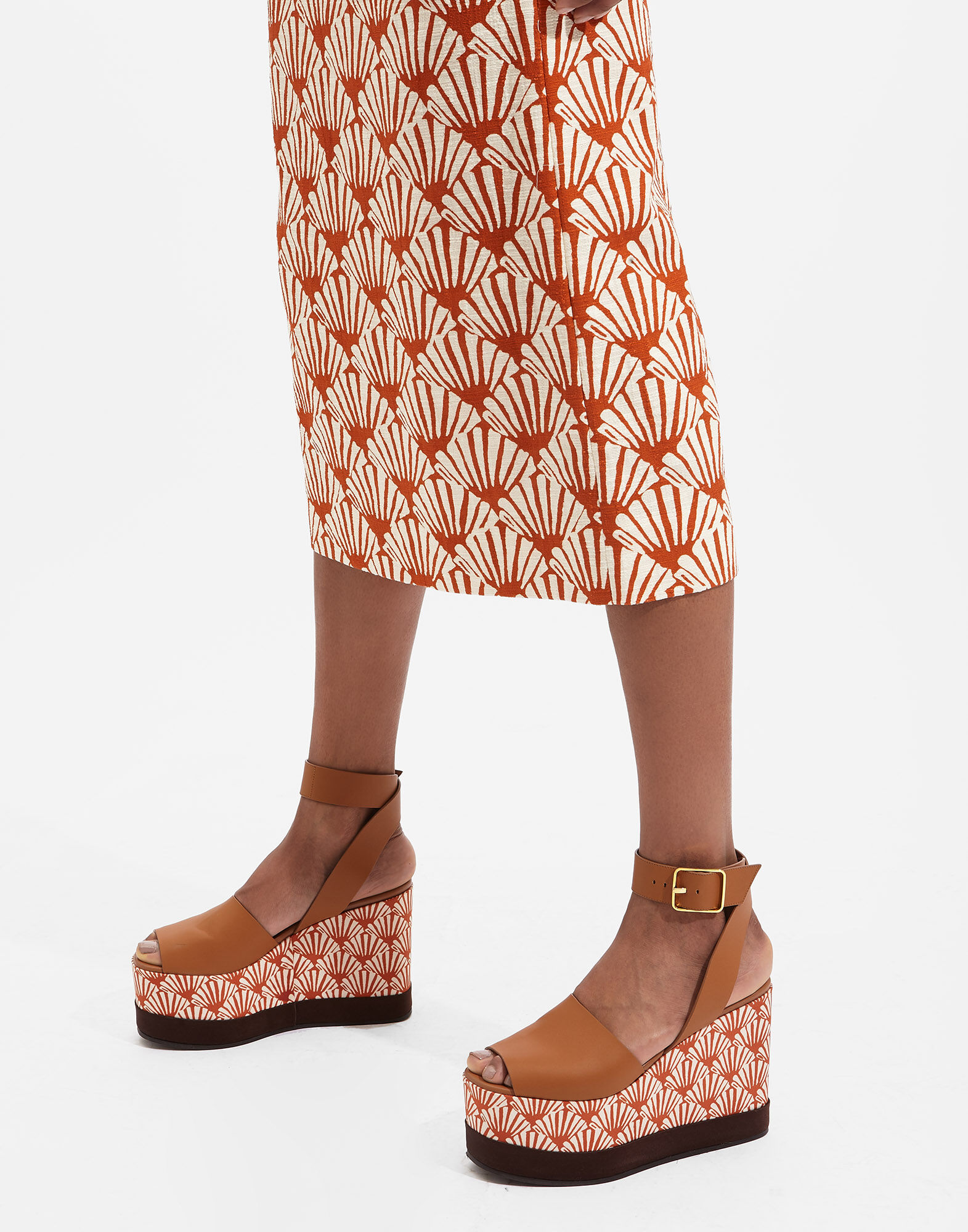 La DoubleJ High Plateau Ventaglio SHO0011FOD001VEN0002