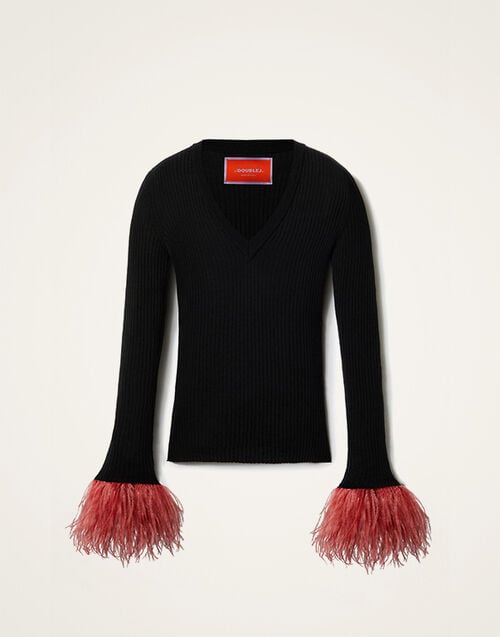 La DoubleJ V-Neck High Kick Top La DoubleJ V-Neck High Kick Top Solid Black PUL0206KNI122VA290BL01