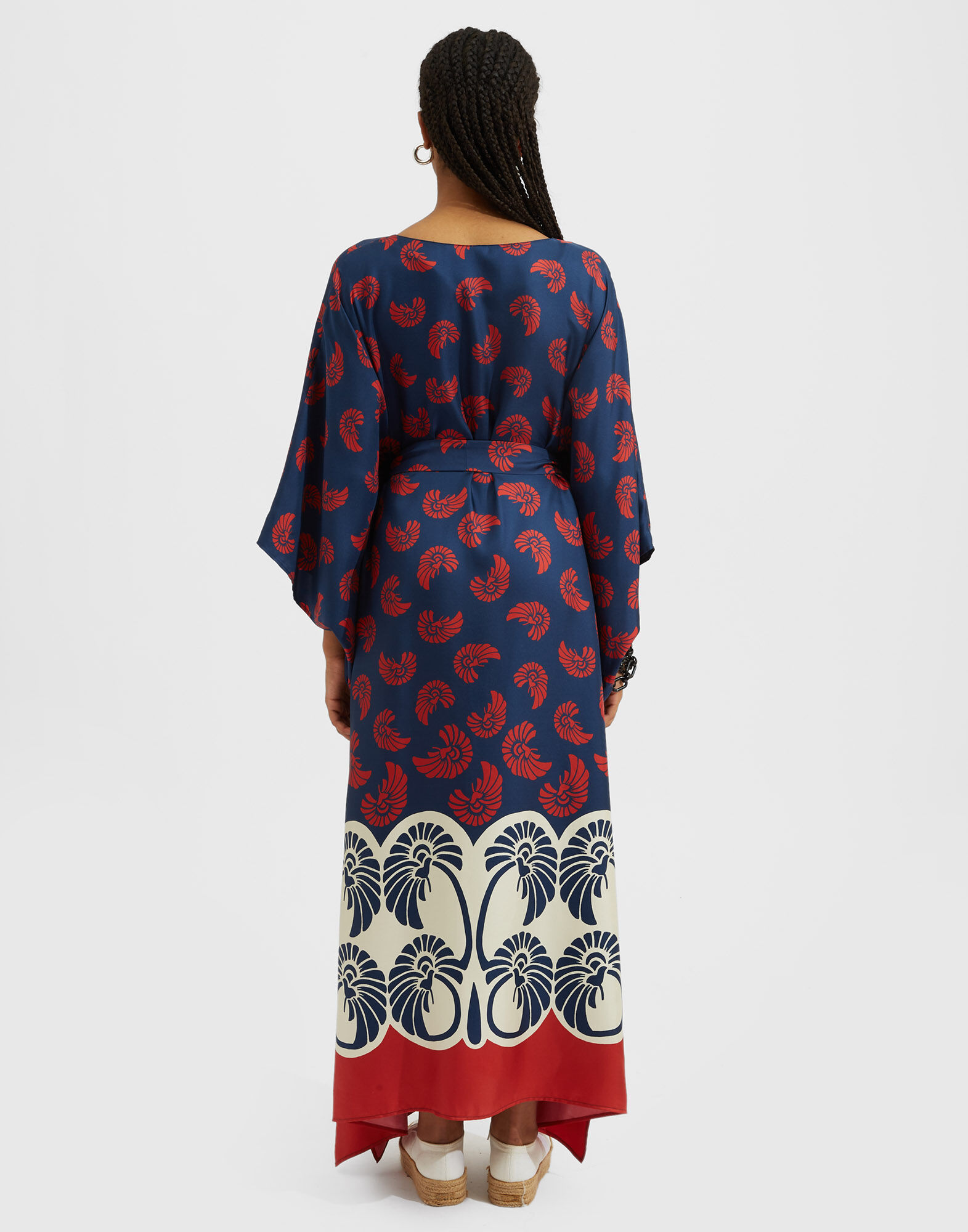 La DoubleJ Square Kaftan Palmetto Plac&eacute;e DRE0369SIL001PIG01BU06