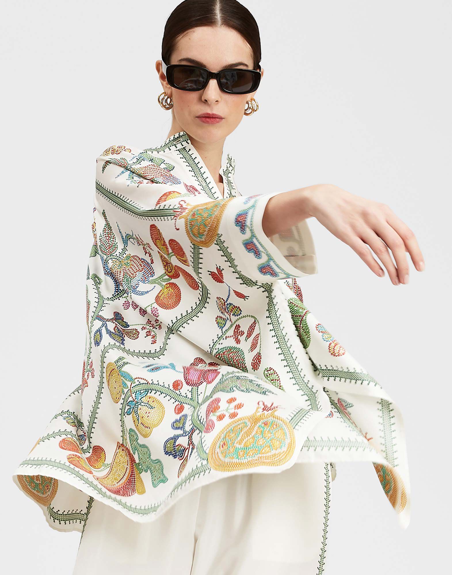 La DoubleJ Foulard Shirt Grenadilla Plac&eacute;e Off White SHI0059SIL006GRN01WH05