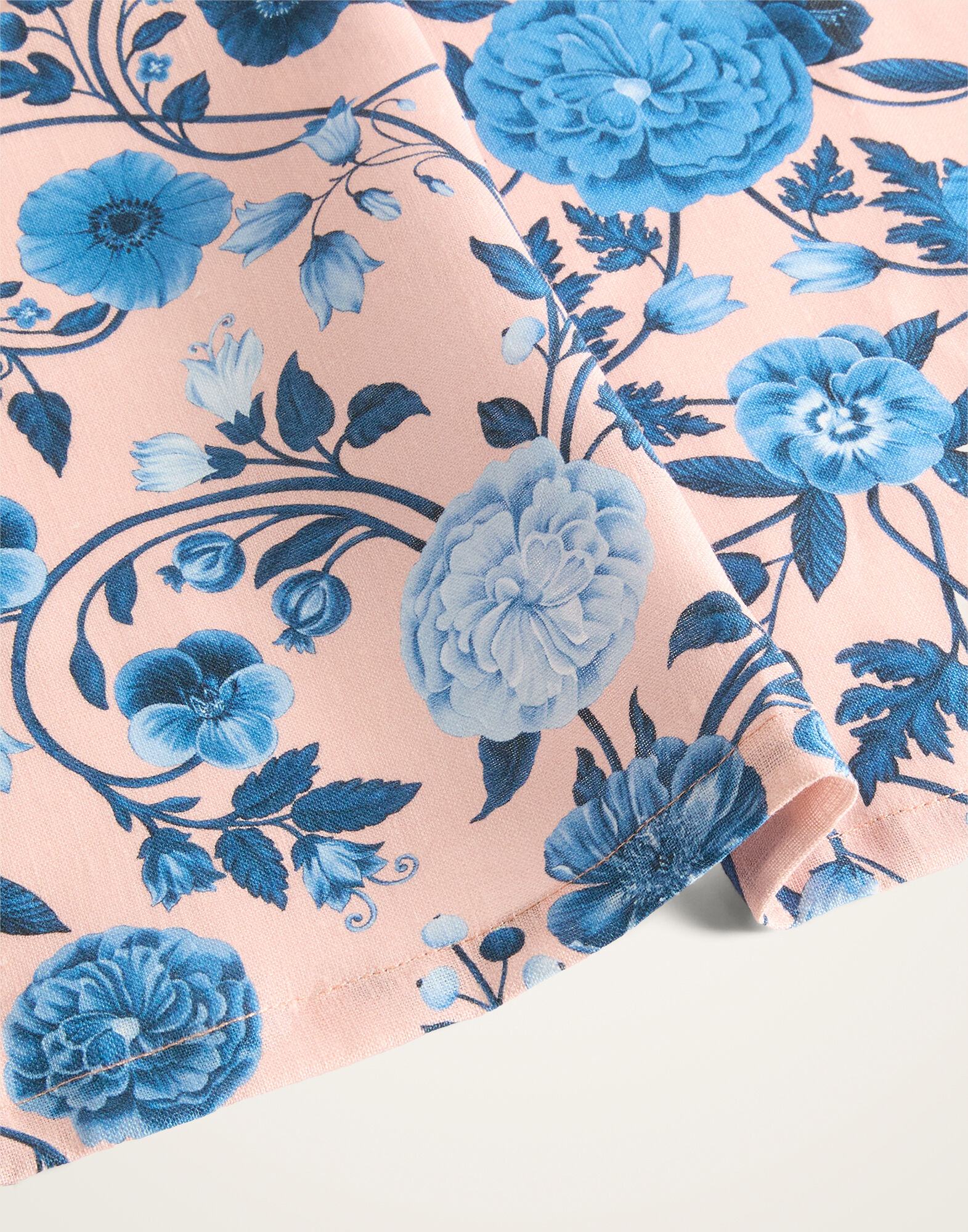 La DoubleJ Large Napkins Set of 2 Botticelli Antique Pink NAP0017LIN015CEL01PI05