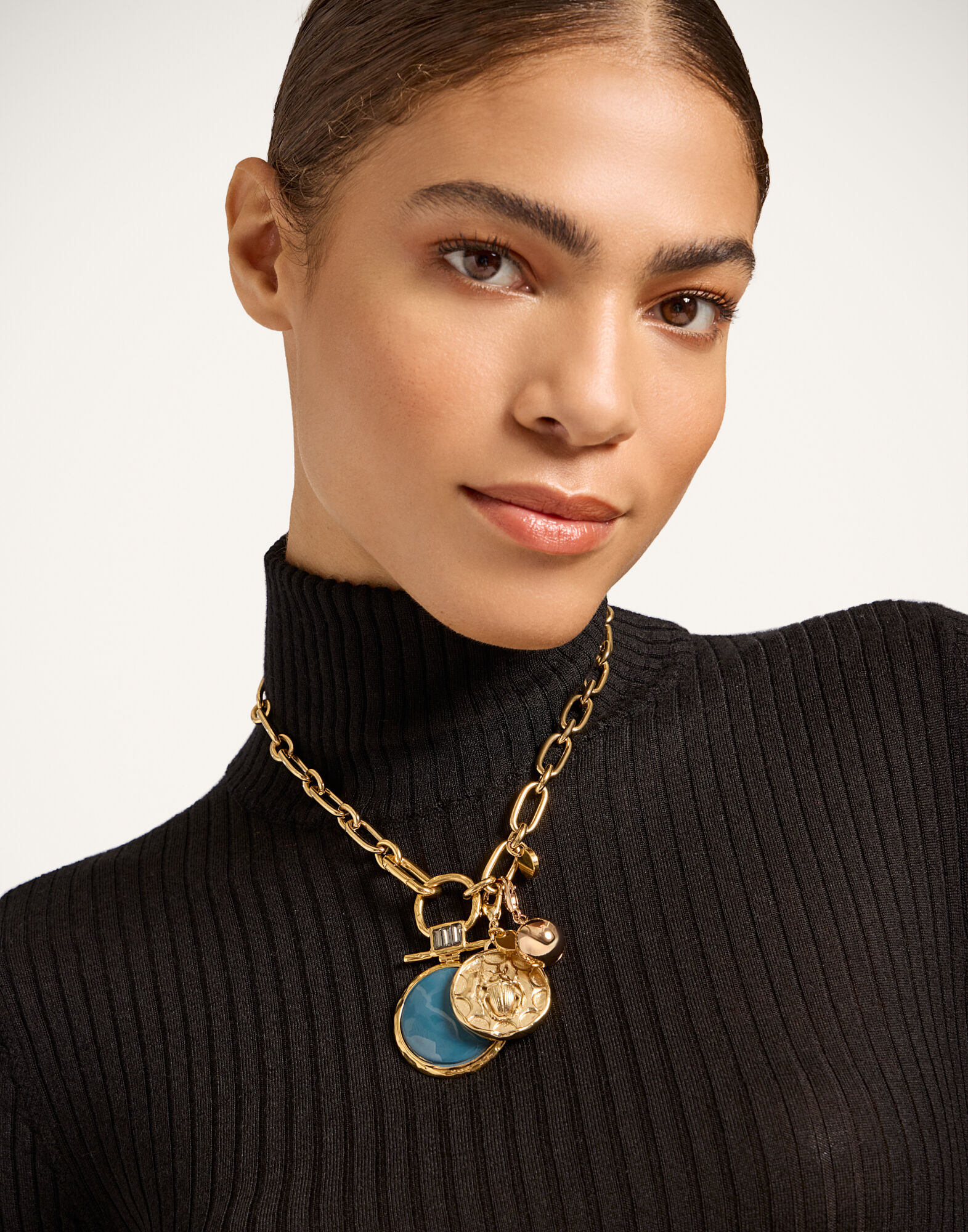 Shen Loop Necklace in Solid Blue for Women | La DoubleJ