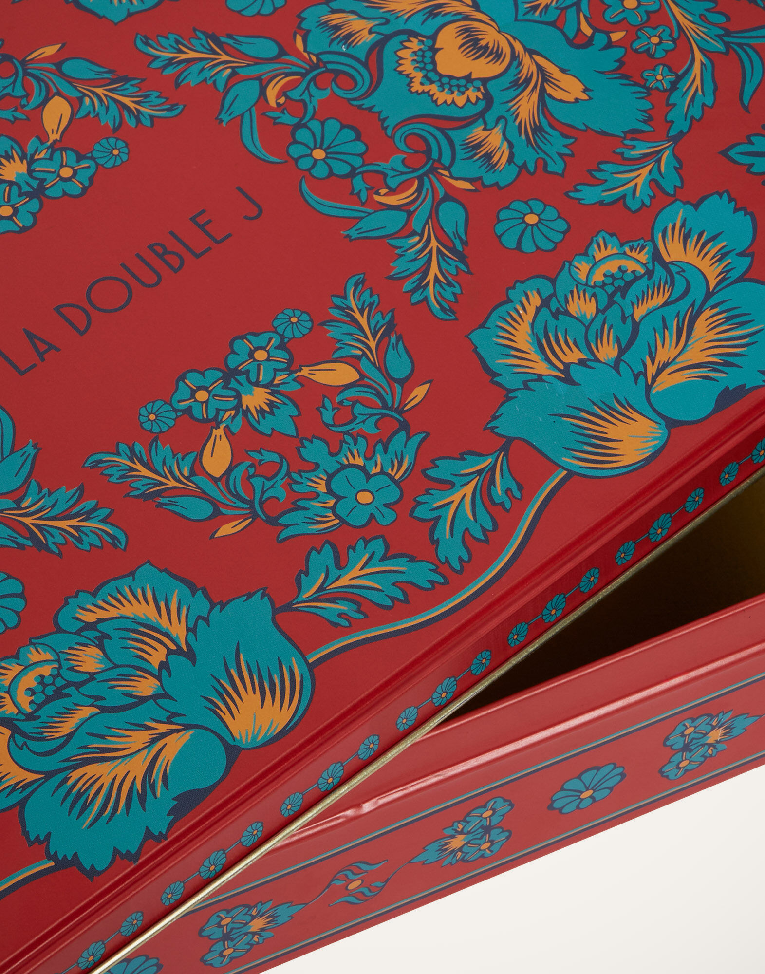 La DoubleJ Amore Case Va Va BOX0001TIN001VAV01