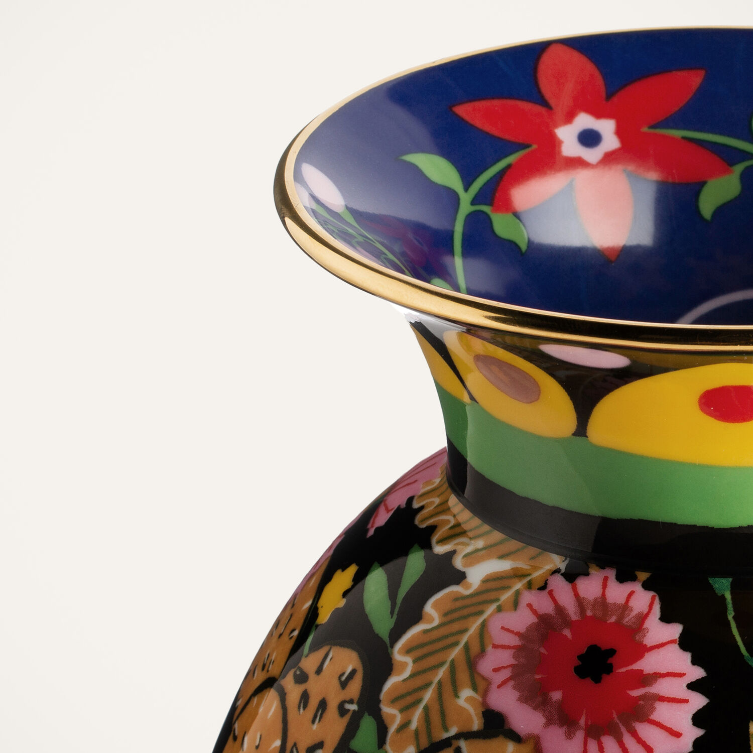 LA DOUBLEJ AMPHORA VASE