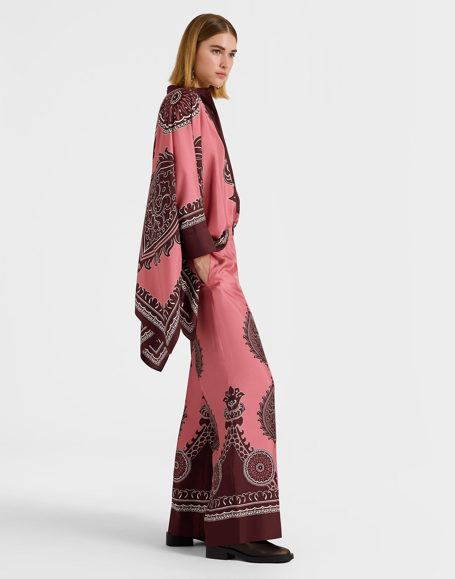 La DoubleJ Palazzo Pants Oltrarno Plac&eacute;e Pink TRO0026SIL006OLT03PI01