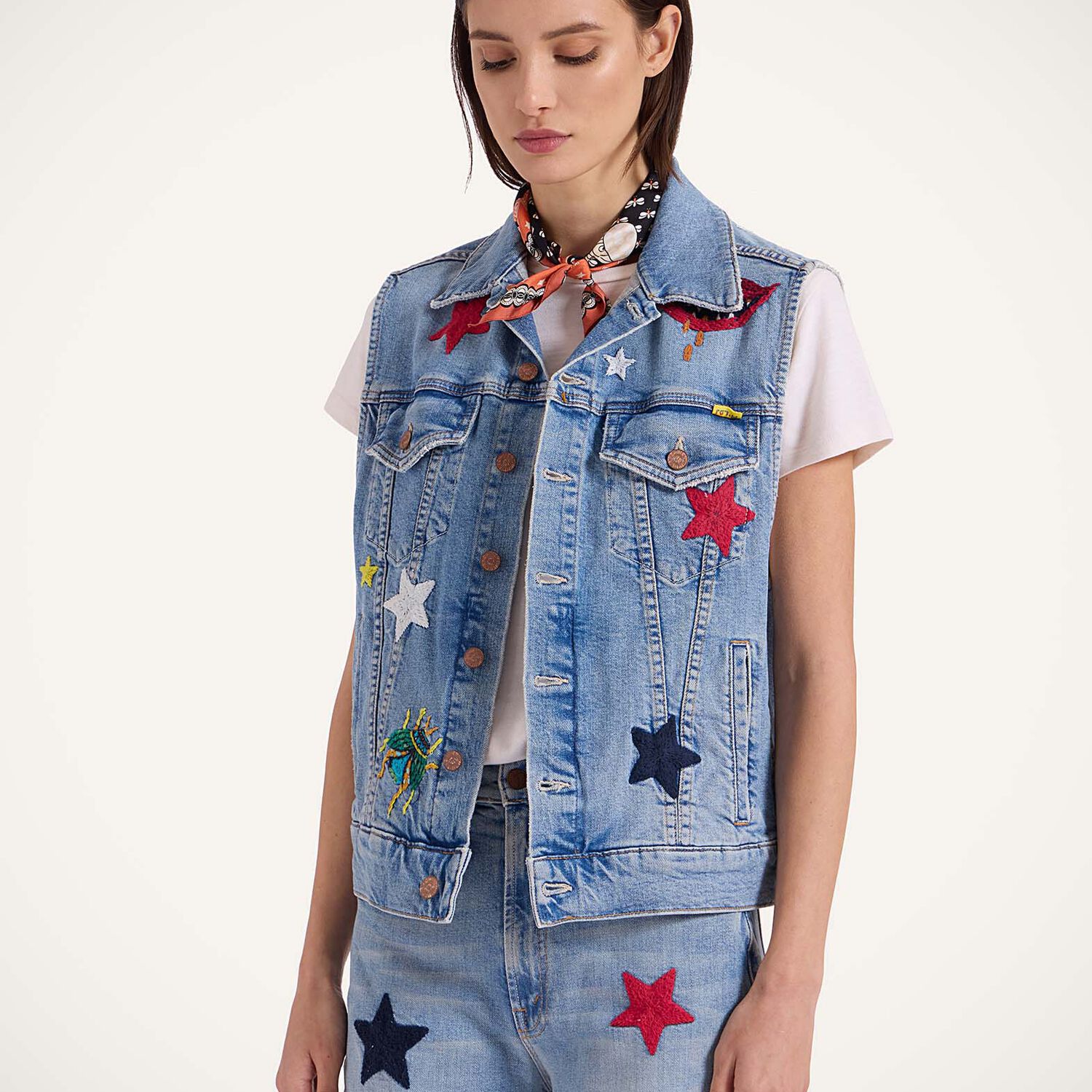 La Doublej The Clean Armhole Drifter Vest In Star Of The Show Blue
