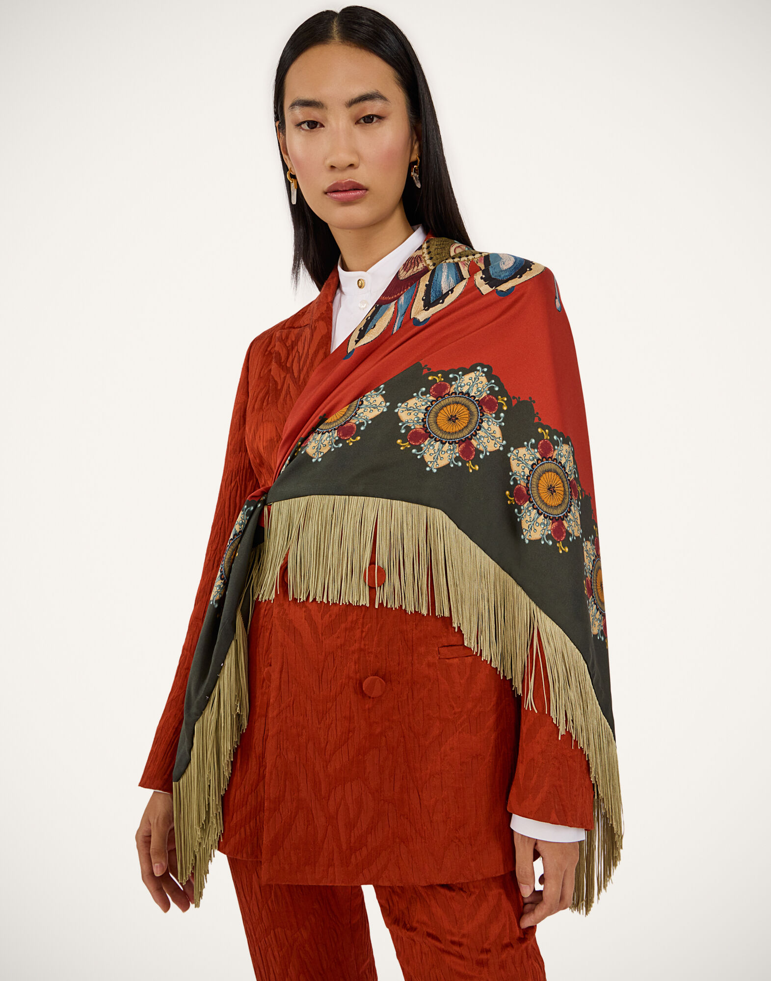 La DoubleJ Fringe Triangle Scarf Nucleus Plac&eacute;e Rust SCA0076SIL006NUC06OR04