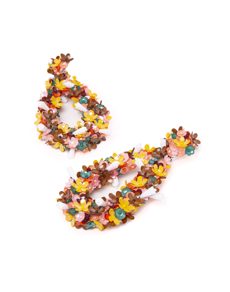 La DoubleJ Confetti Hoop Earrings La DoubleJ Confetti Hoop Earrings Solid Pink EAR0033PLS001SOLIDPI01